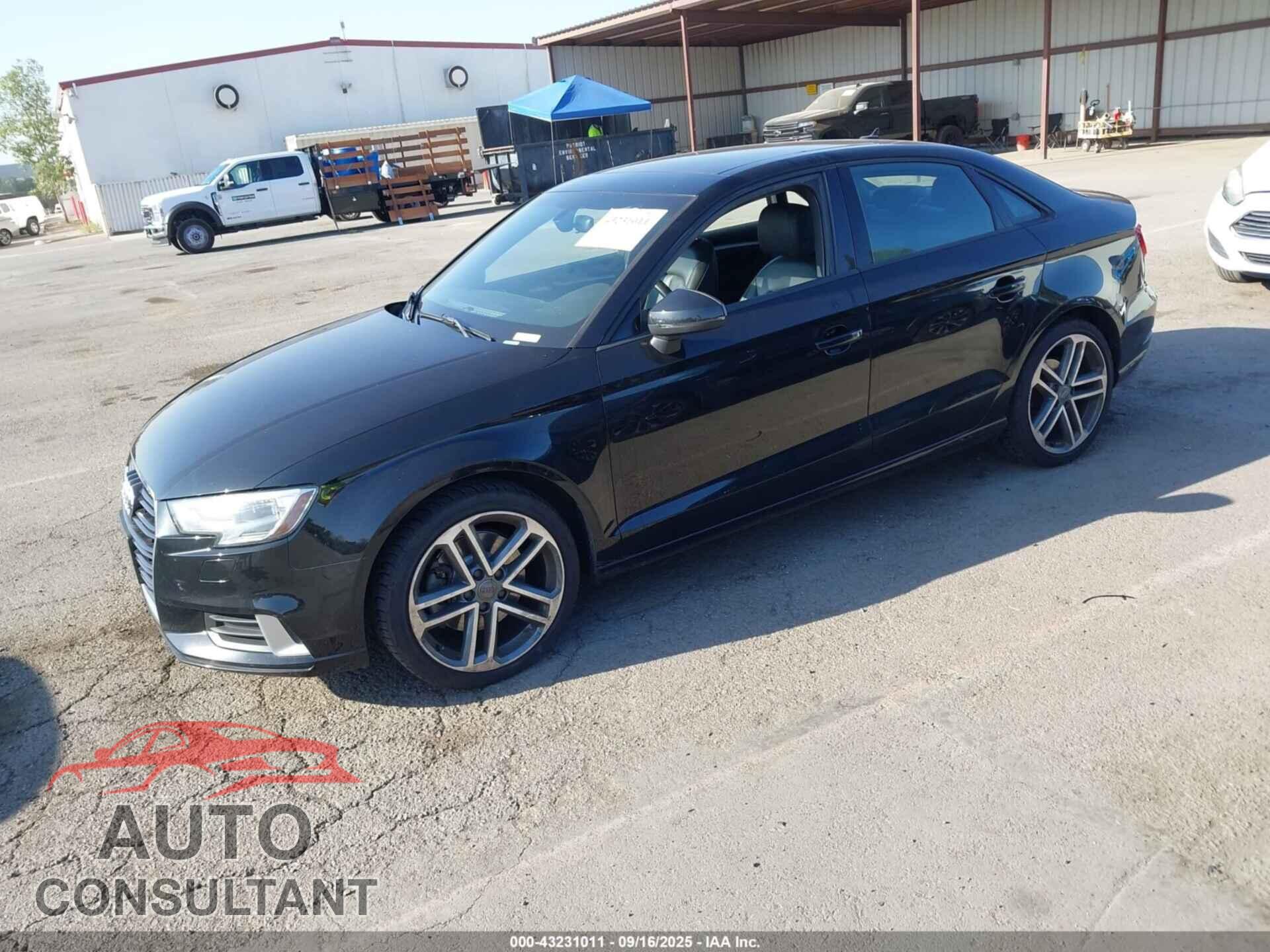 AUDI A3 2017 - WAUAUGFF1H1044105