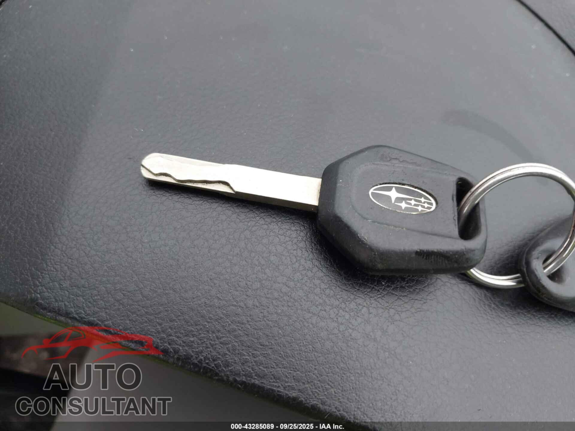 SUBARU FORESTER 2011 - JF2SHBDC4BH728122