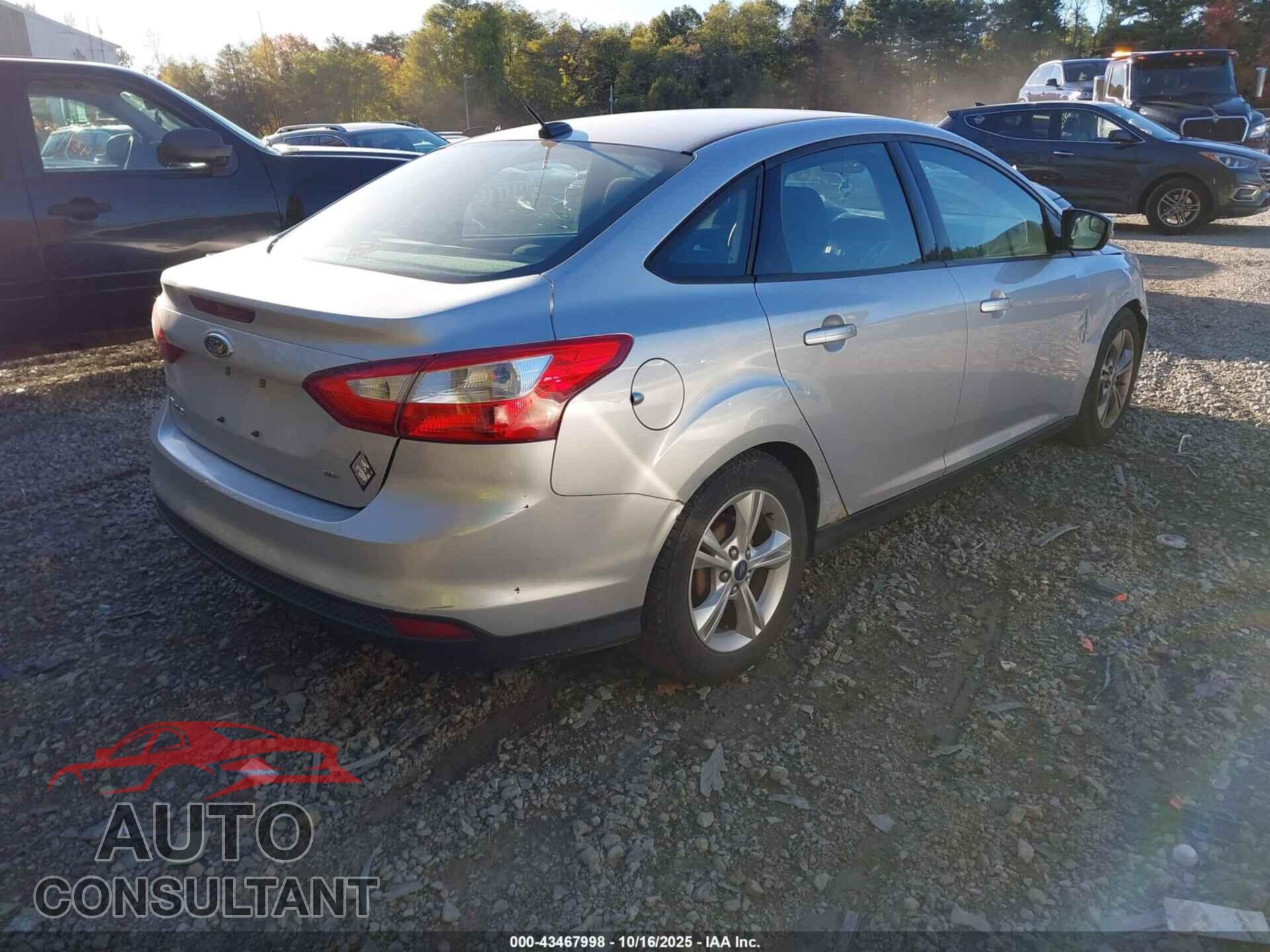 FORD FOCUS 2014 - 1FADP3F2XEL221141