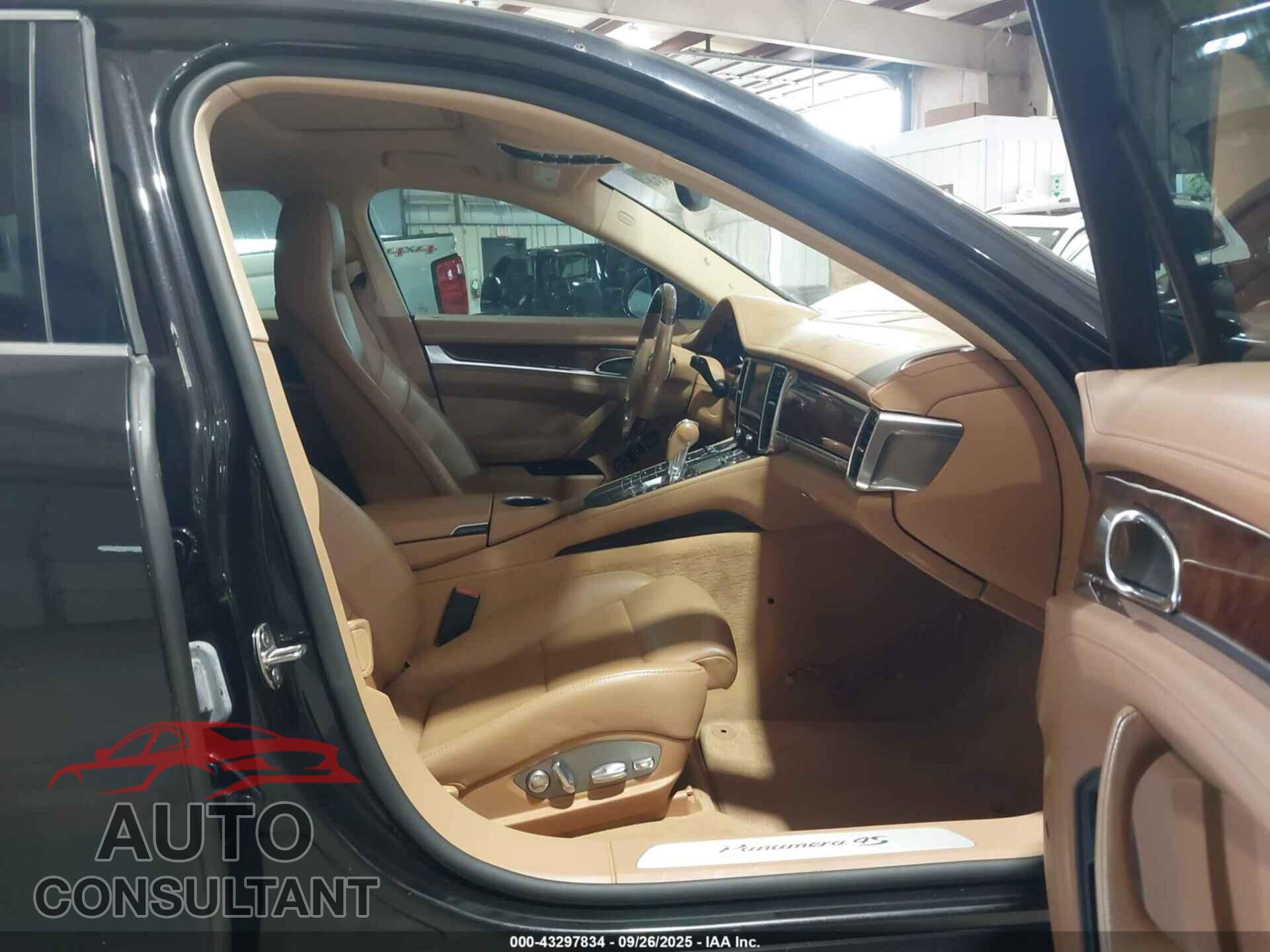 PORSCHE PANAMERA 2011 - WP0AB2A74BL061830