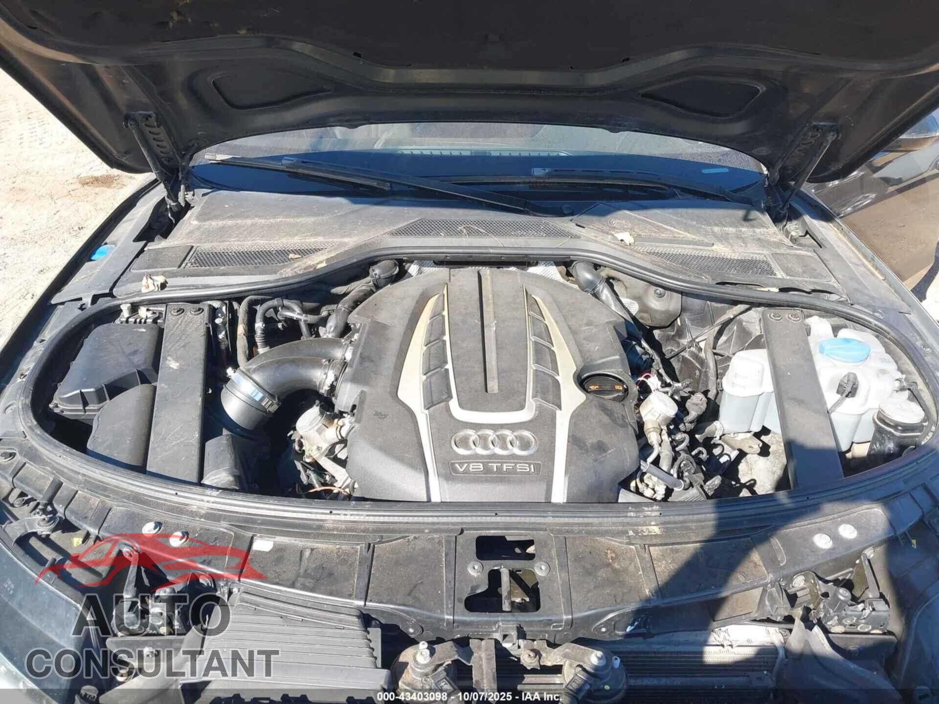 AUDI A8 2013 - WAUA2AFD8DN010523