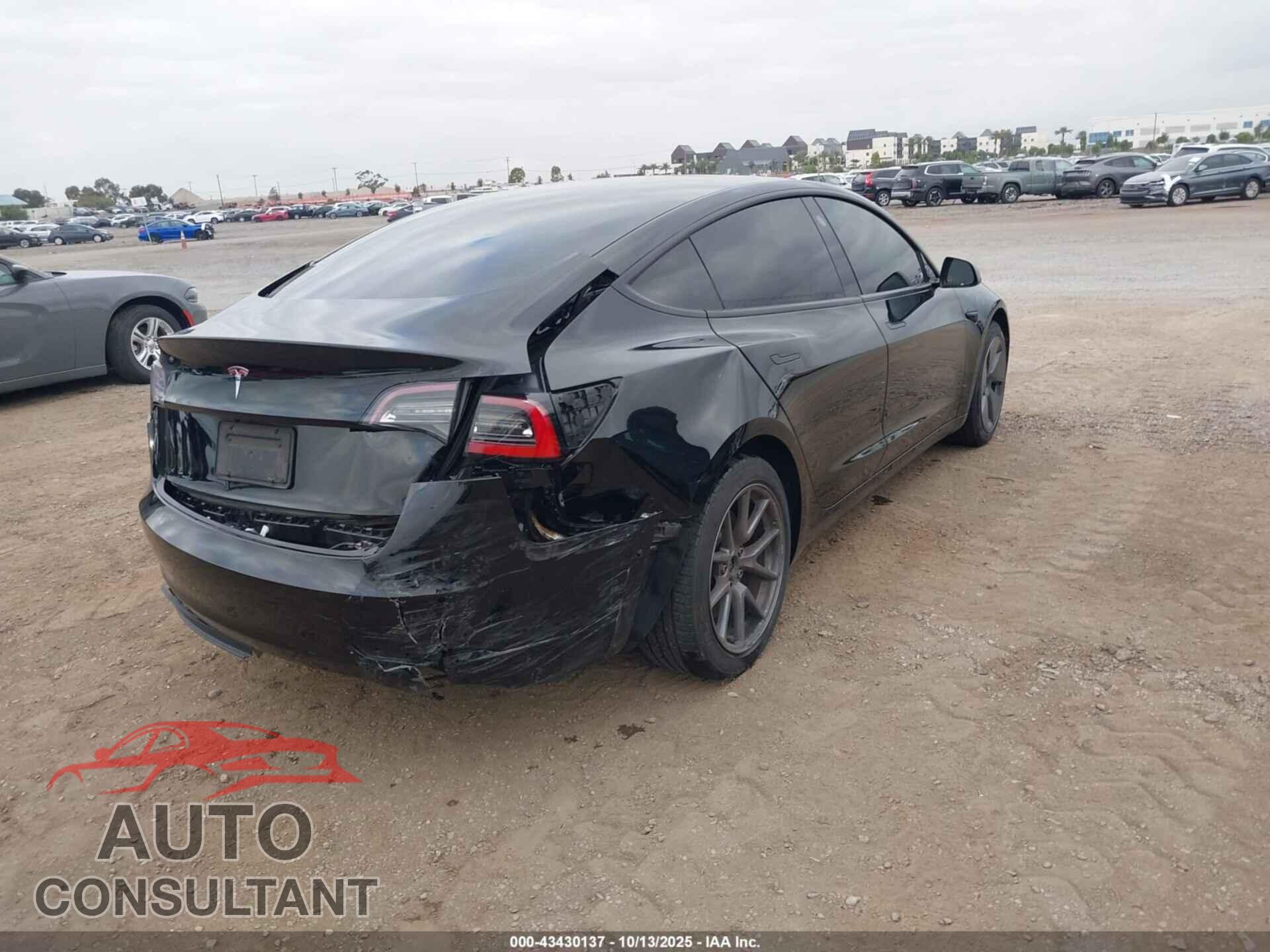 TESLA MODEL 3 2022 - 5YJ3E1EA4NF376652