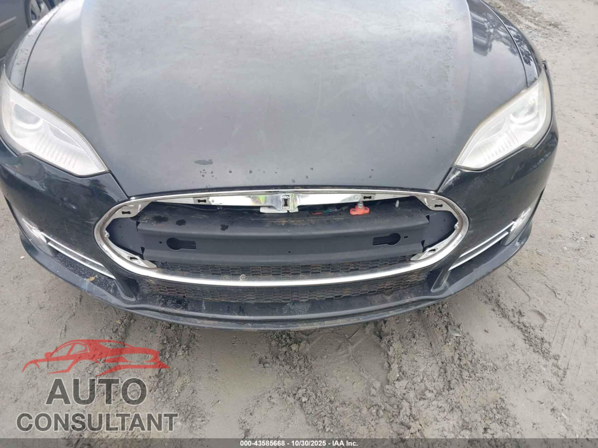 TESLA MODEL S 2013 - 5YJSA1AG7DFP05022