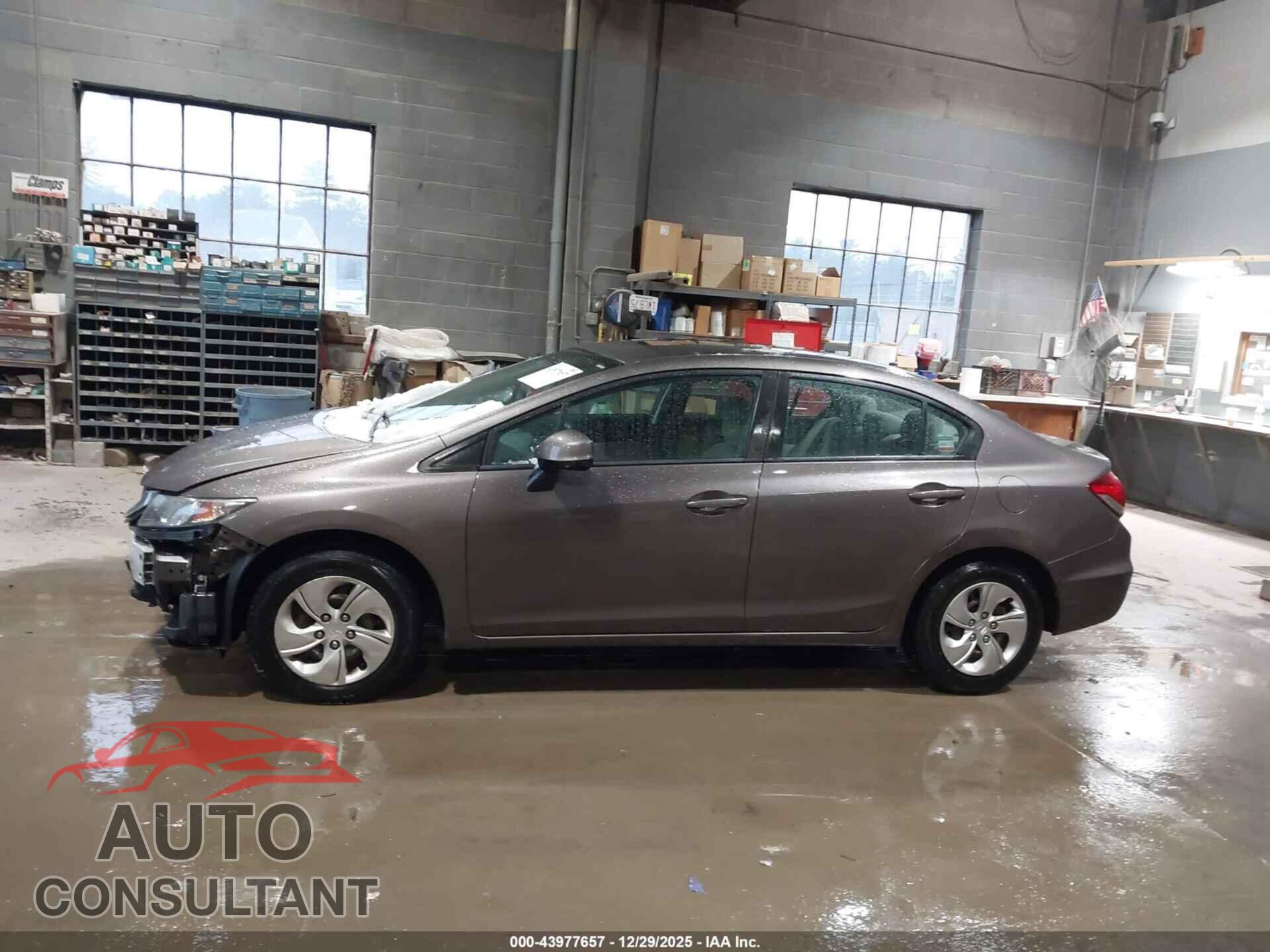 HONDA CIVIC 2013 - 2HGFB2F55DH566662
