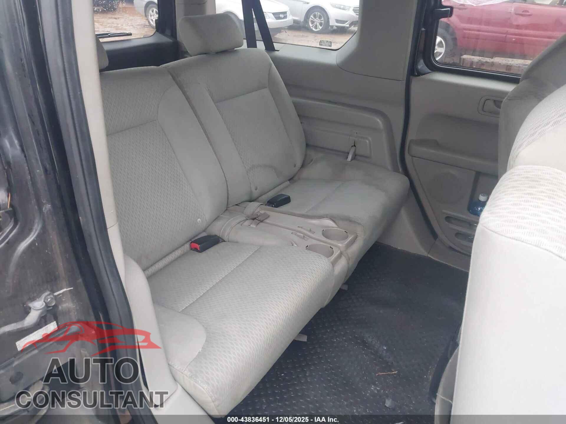 HONDA ELEMENT 2009 - 5J6YH28749L001876