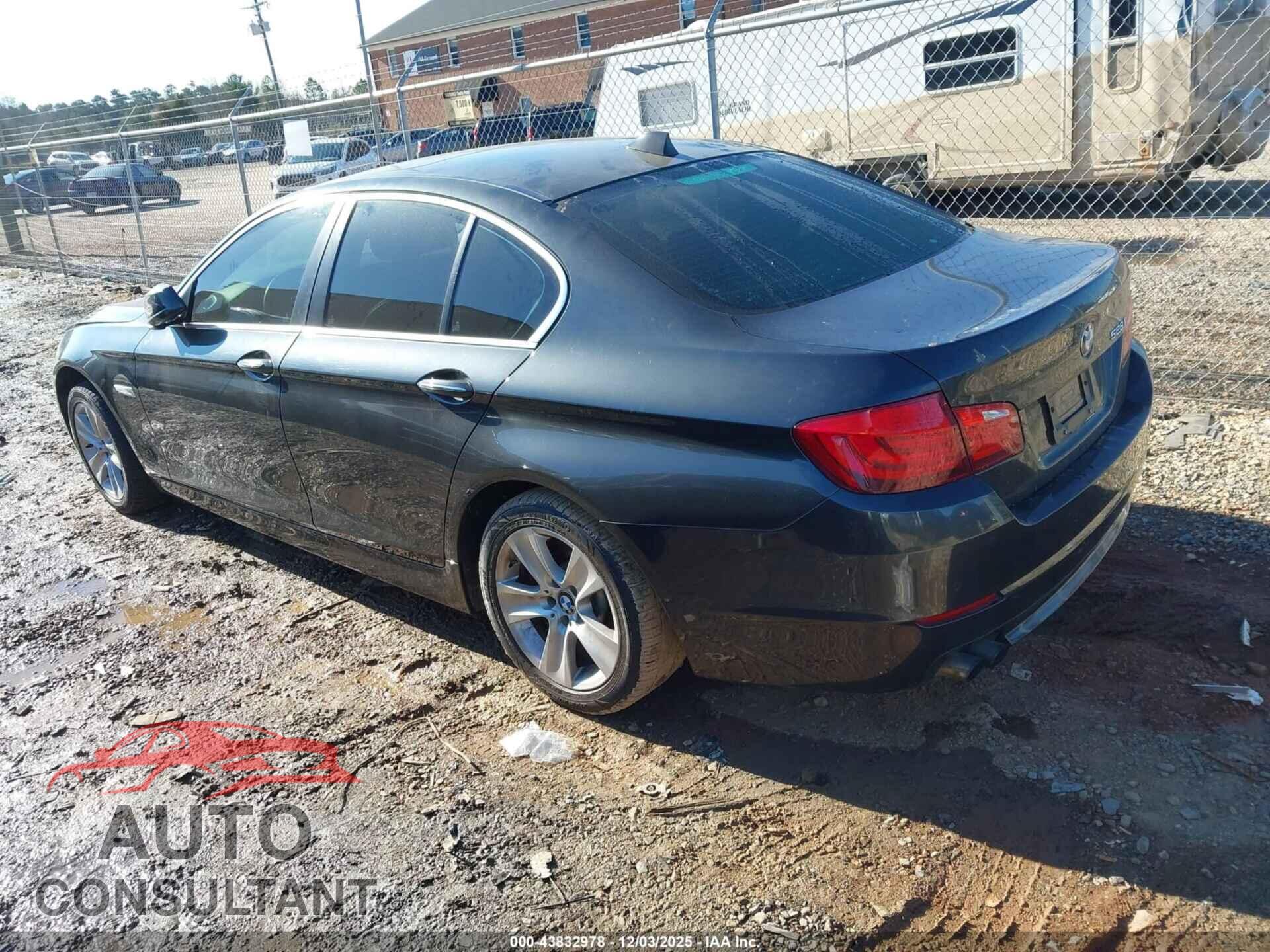 BMW 528I 2012 - WBAXG5C53CDW85779