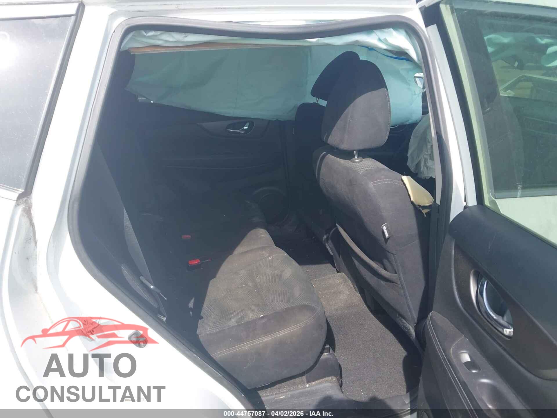 NISSAN ROGUE 2014 - 5N1AT2MV4EC811671