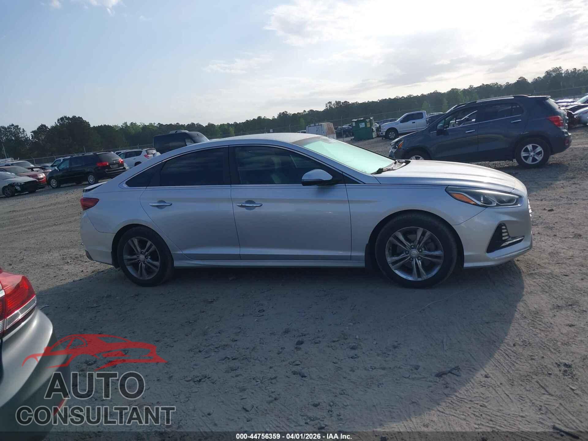 HYUNDAI SONATA 2018 - 5NPE34AF2JH620618