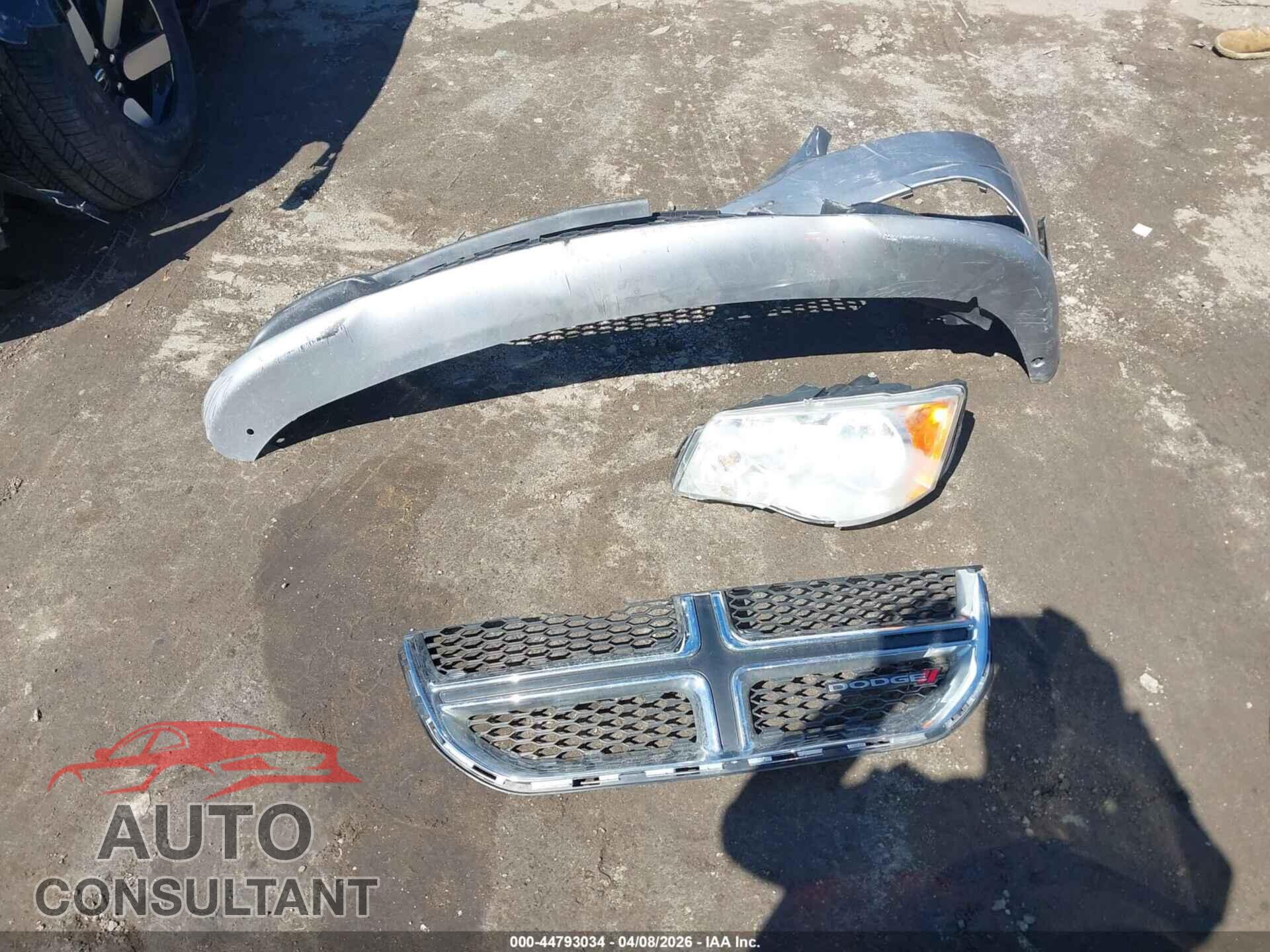 DODGE GRAND CARAVAN 2012 - 2C4RDGDG4CR177883