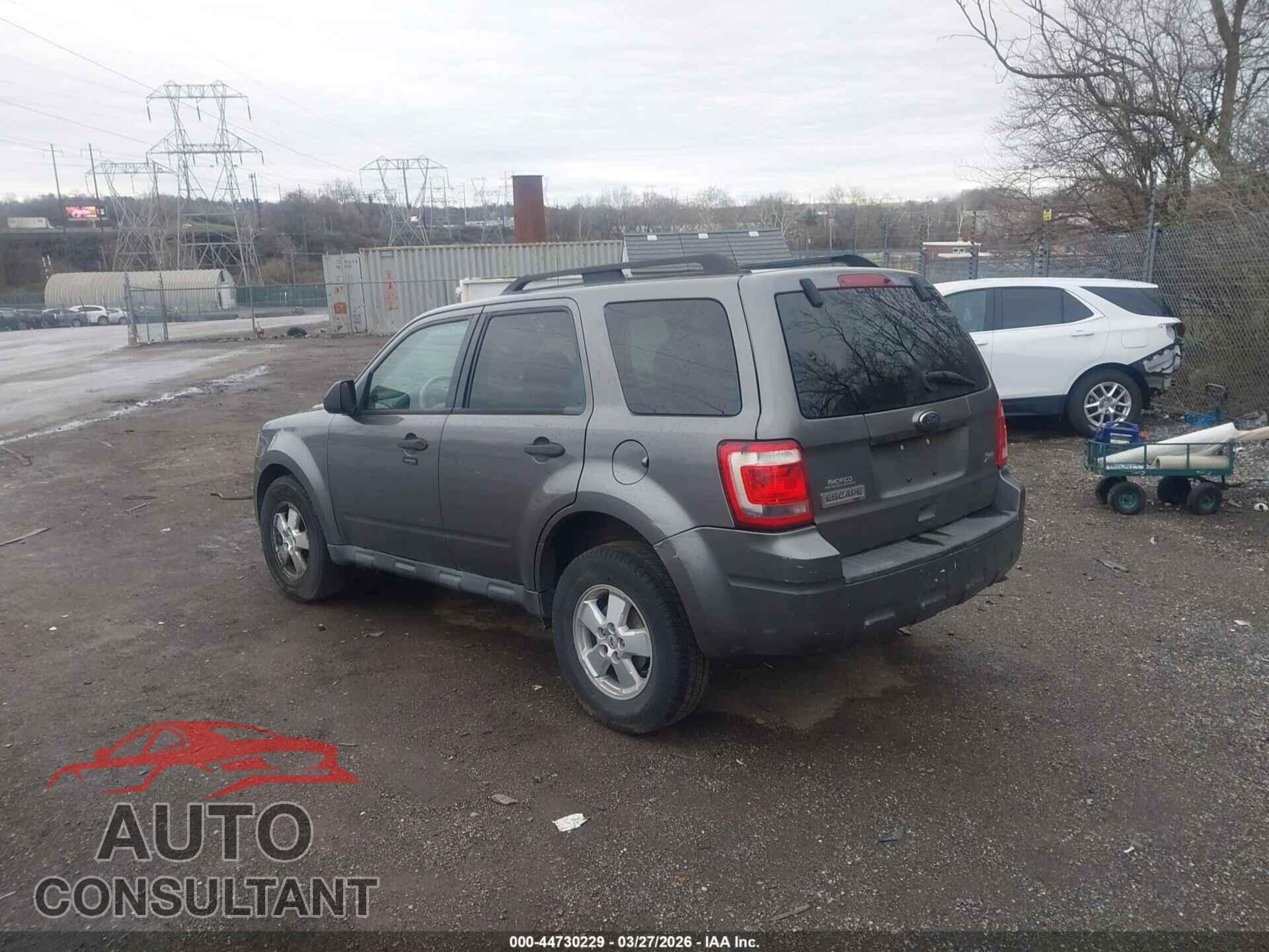 FORD ESCAPE 2010 - 1FMCU9DG1AKD36965