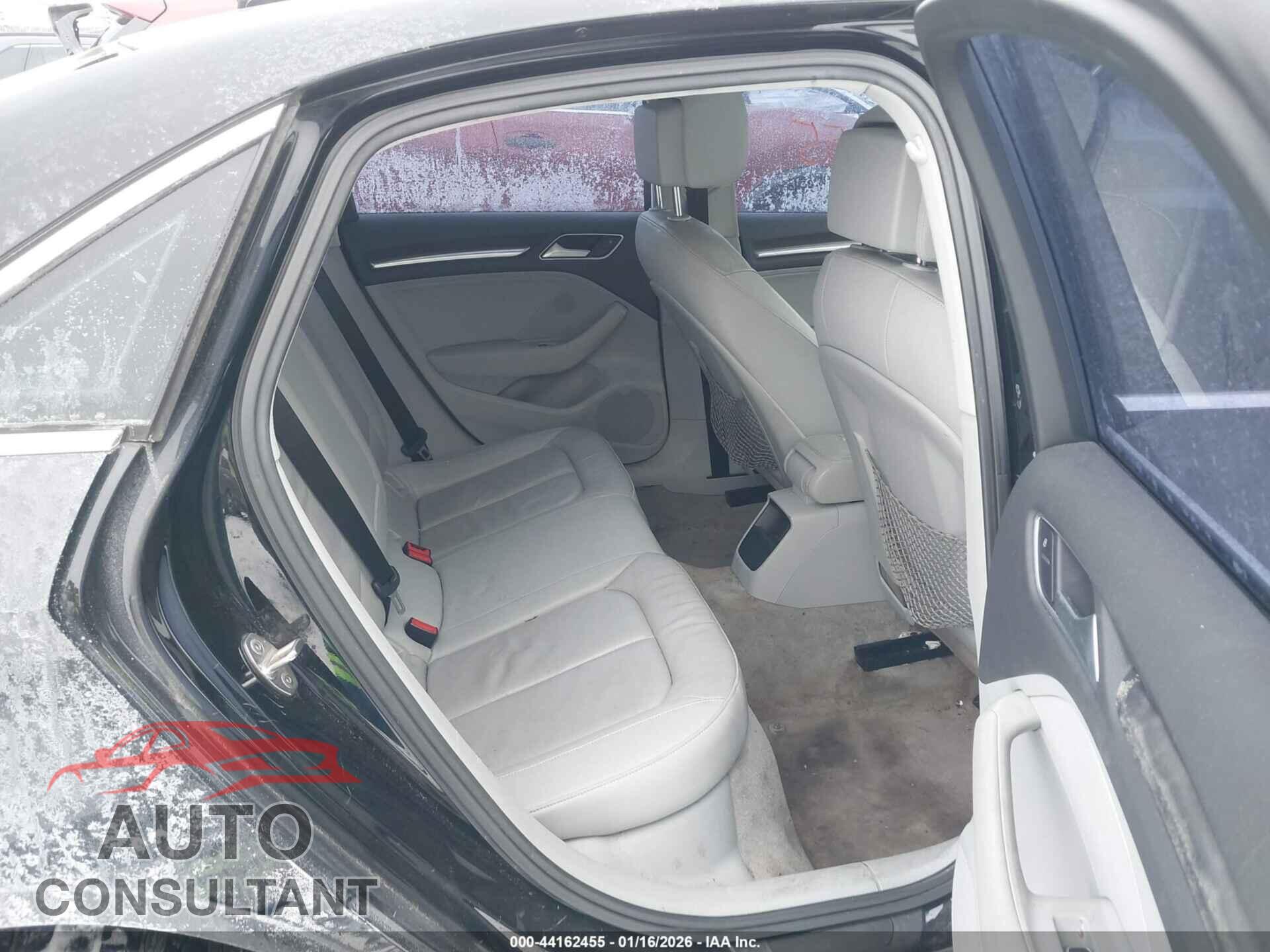 AUDI A3 2015 - WAUACGFF4F1001815