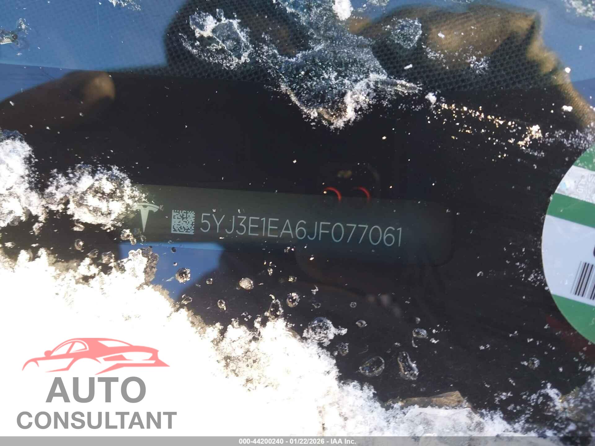 TESLA MODEL 3 2018 - 5YJ3E1EA6JF077061