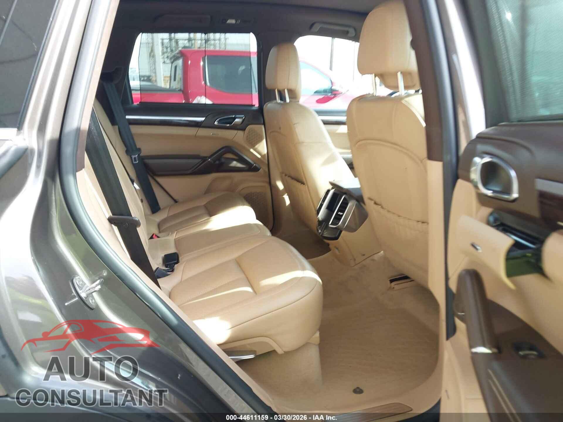 PORSCHE CAYENNE 2016 - WP1AB2A27GLA93021