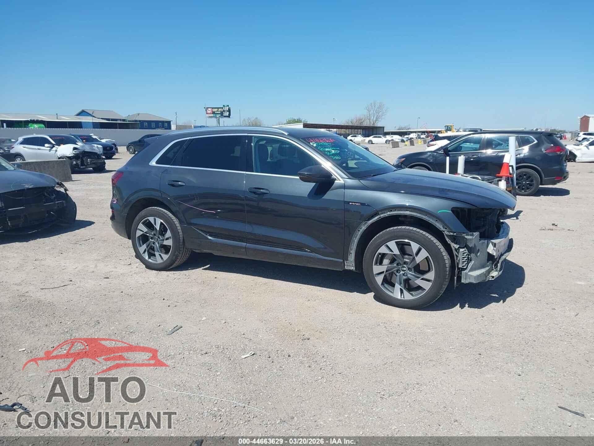 AUDI E-TRON 2021 - WA1LABGE3MB011540