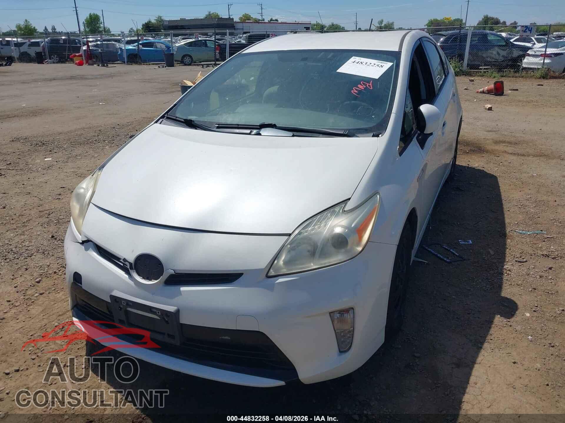 TOYOTA PRIUS 2013 - JTDKN3DU4D5552425