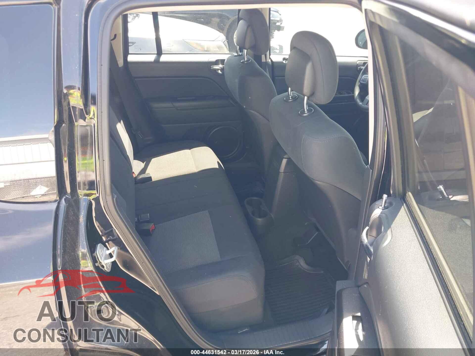 JEEP COMPASS 2012 - 1C4NJCBA7CD647616