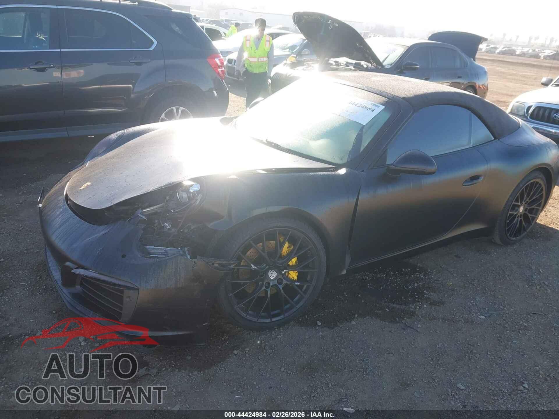 PORSCHE 911 2017 - WP0CA2A96HS141304
