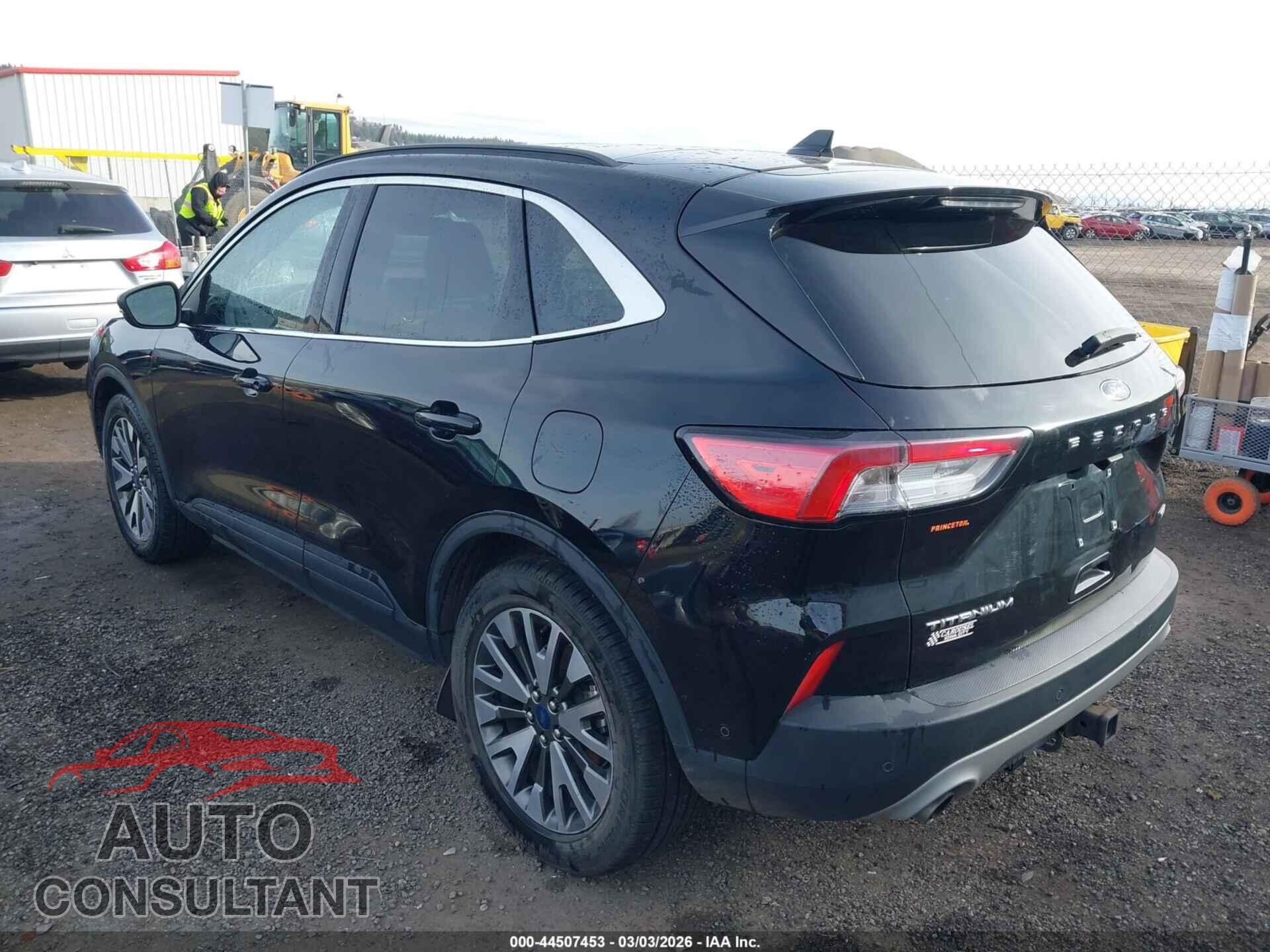 FORD ESCAPE 2020 - 1FMCU9J94LUA26886
