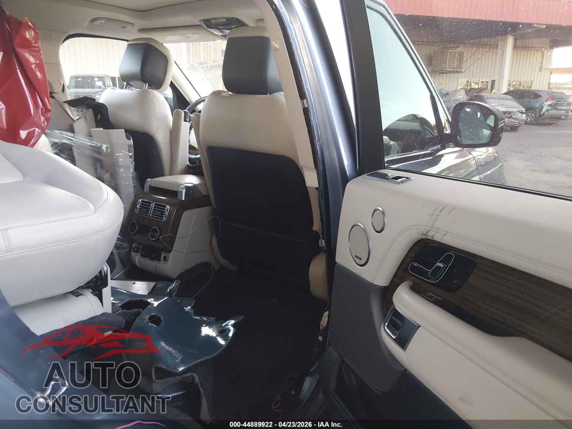 LAND ROVER RANGE ROVER 2019 - SALGS2SV5KA546893