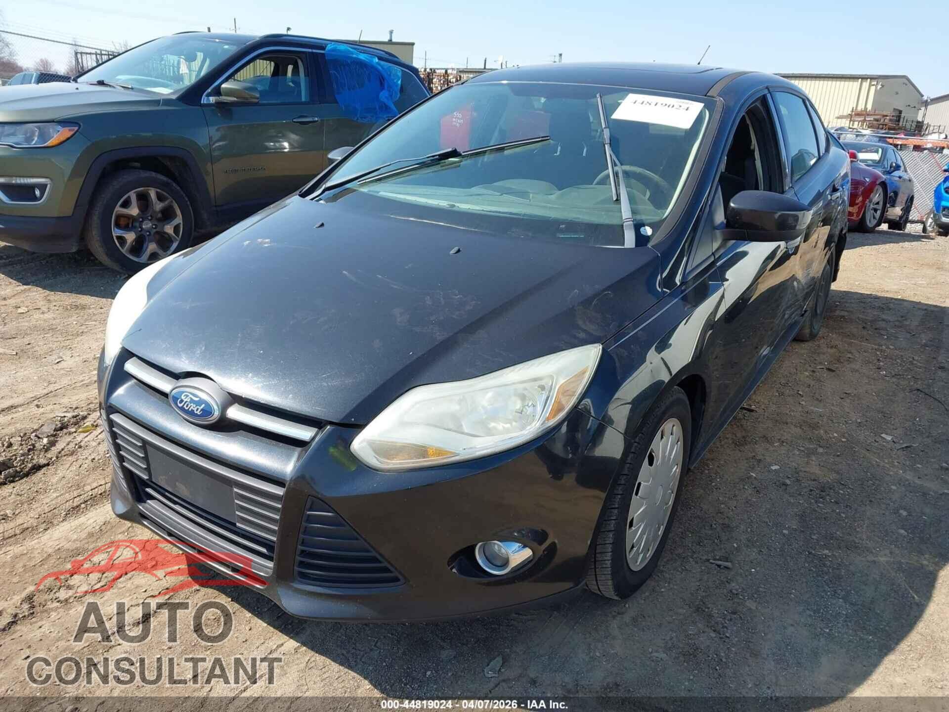 FORD FOCUS 2012 - 1FAHP3F28CL151573