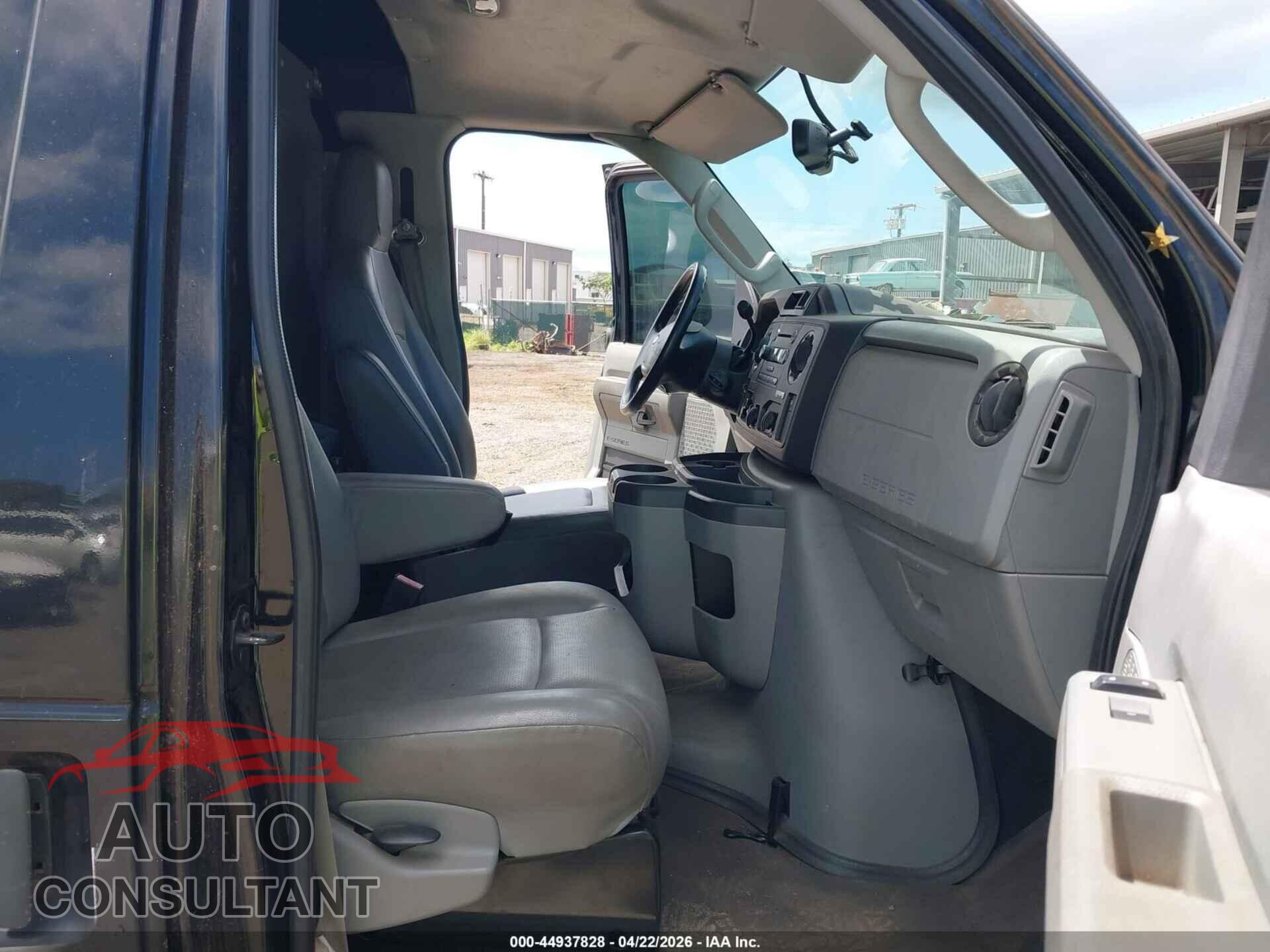 FORD E-150 2013 - 1FTNE1EW3DDB19508