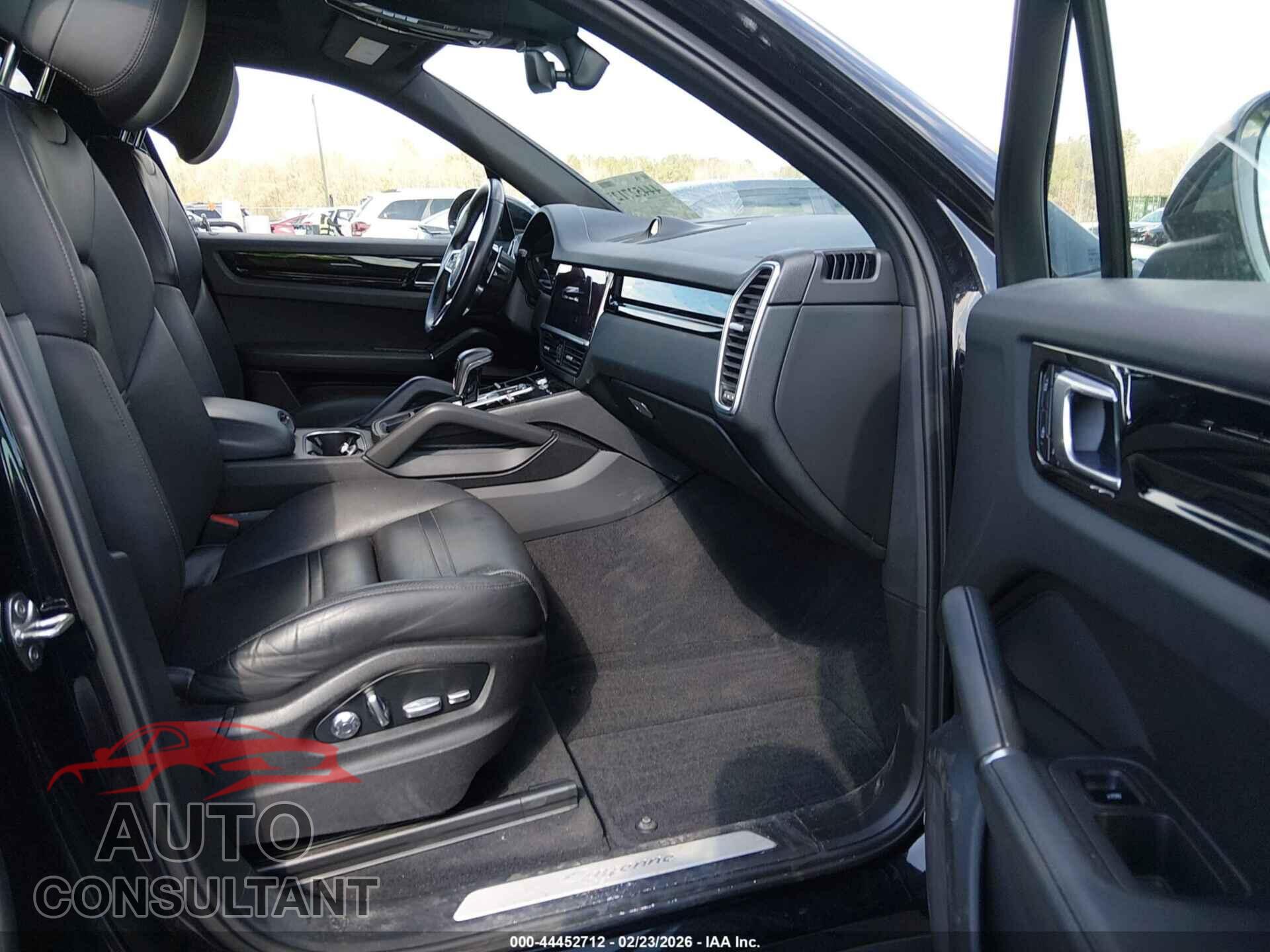 PORSCHE CAYENNE 2020 - WP1AA2AY5LDA00265