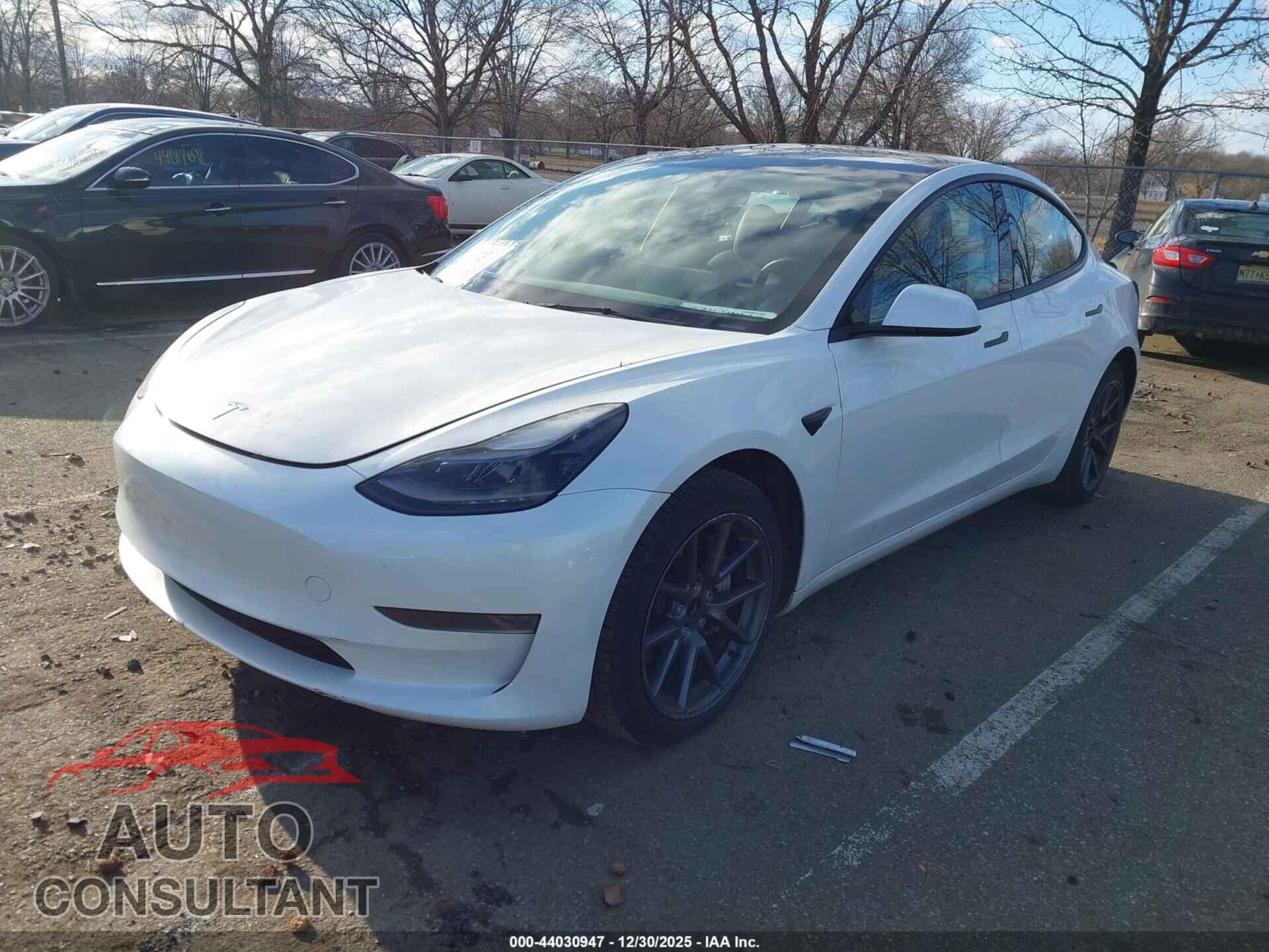 TESLA MODEL 3 2023 - 5YJ3E1EA9PF559662