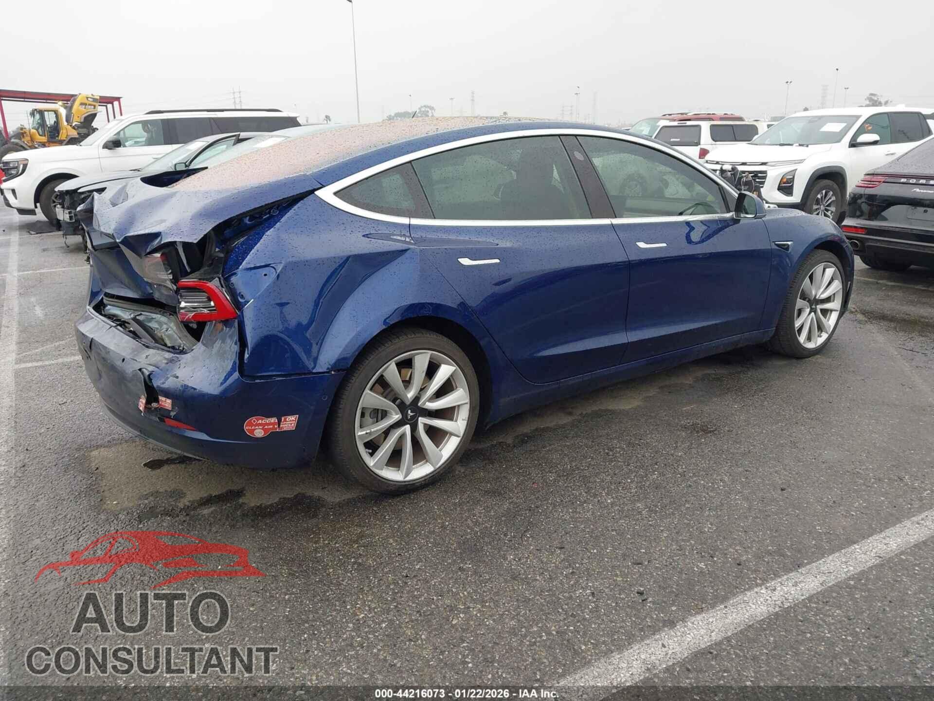 TESLA MODEL 3 2018 - 5YJ3E1EA9JF048590