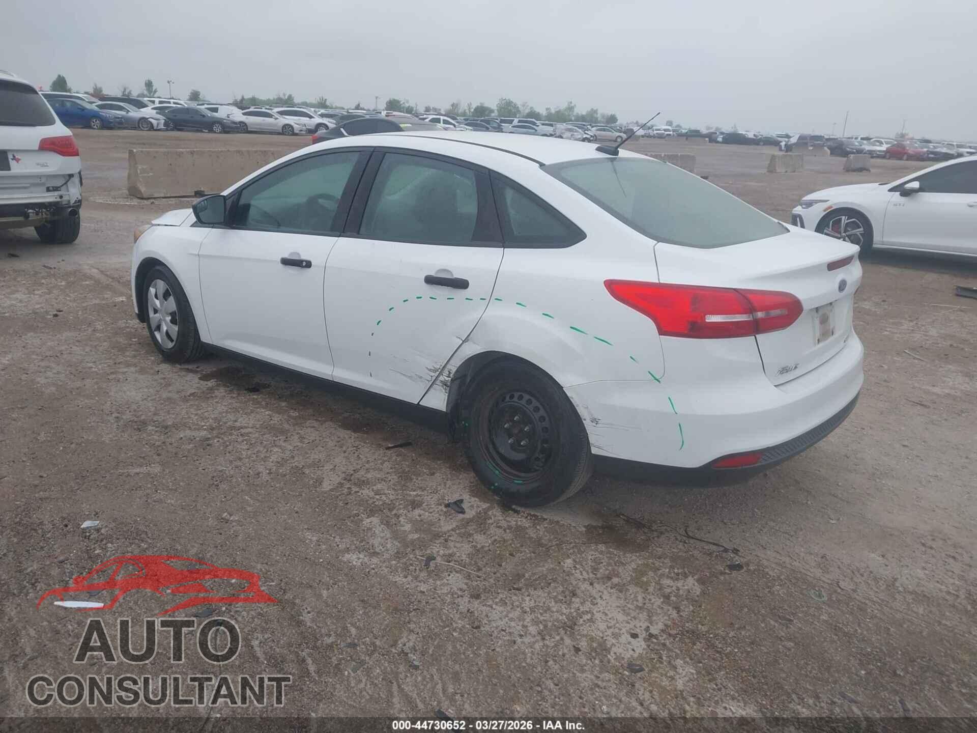 FORD FOCUS 2016 - 1FADP3E21GL398620