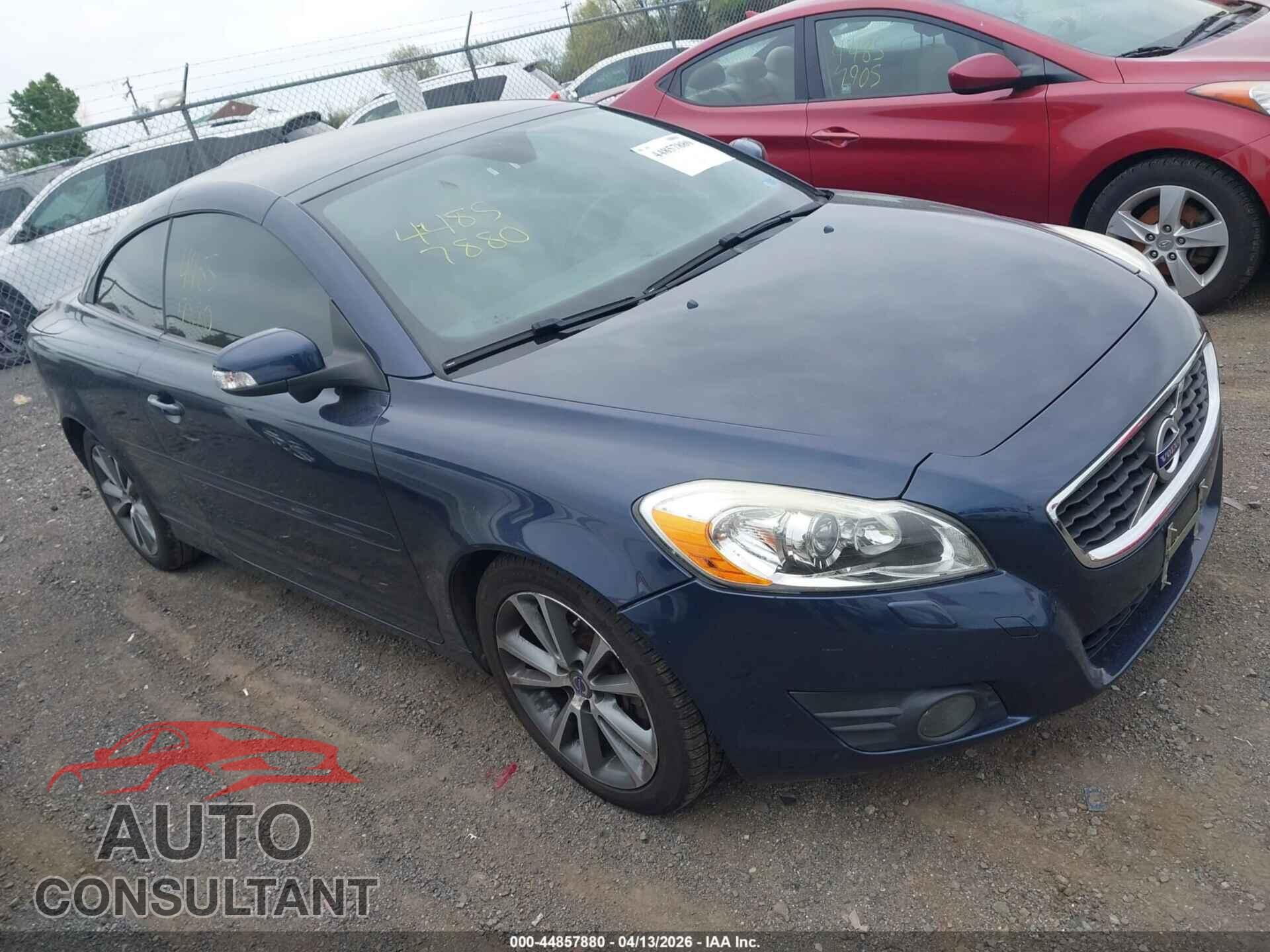 VOLVO C70 2012 - YV1672MC2CJ126357