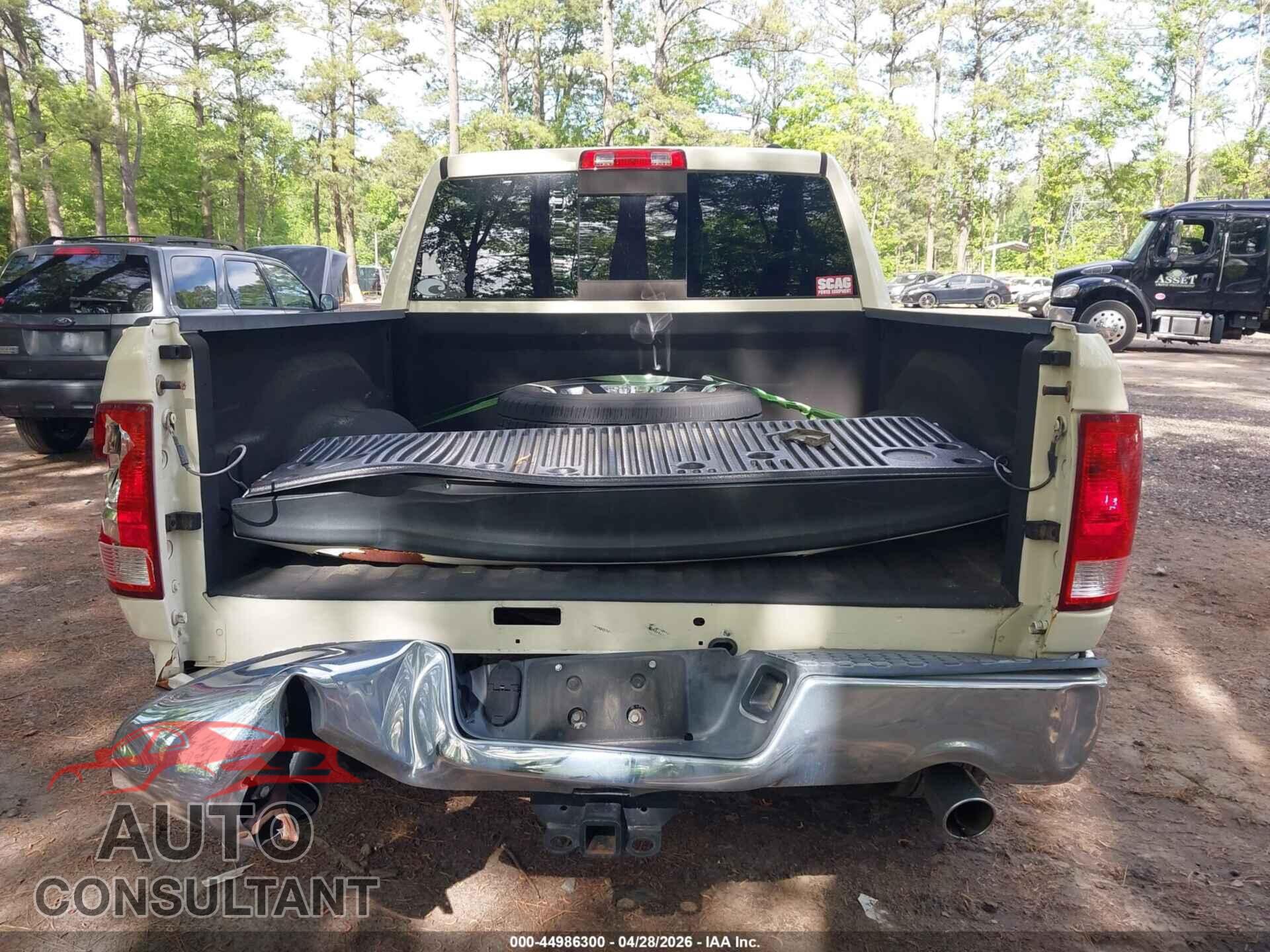 DODGE RAM 1500 2010 - 1D7RB1CT7AS226657