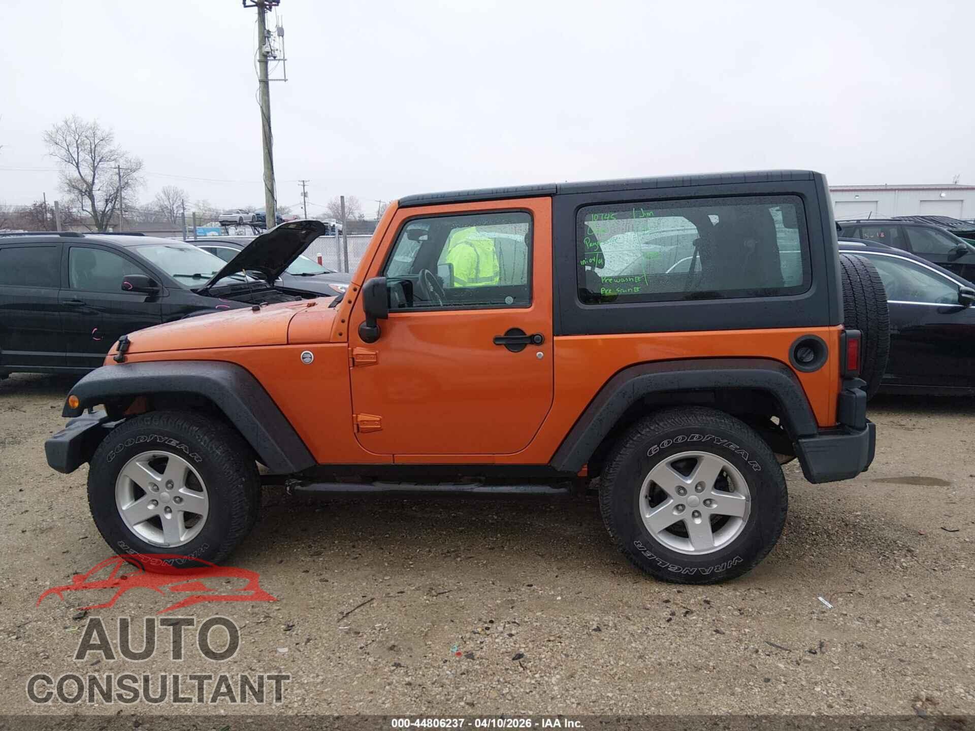 JEEP WRANGLER 2011 - 1J4AA2D1XBL566954