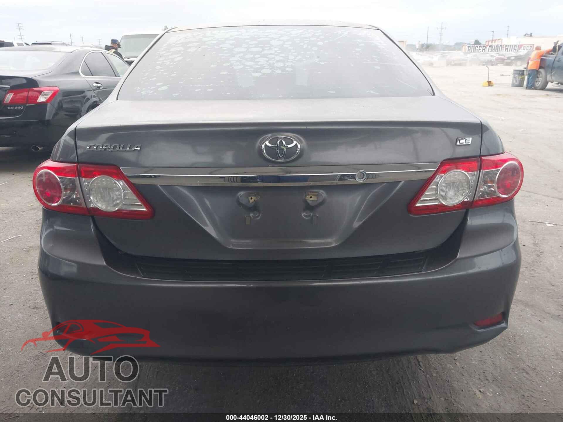 TOYOTA COROLLA 2013 - 5YFBU4EEXDP074935