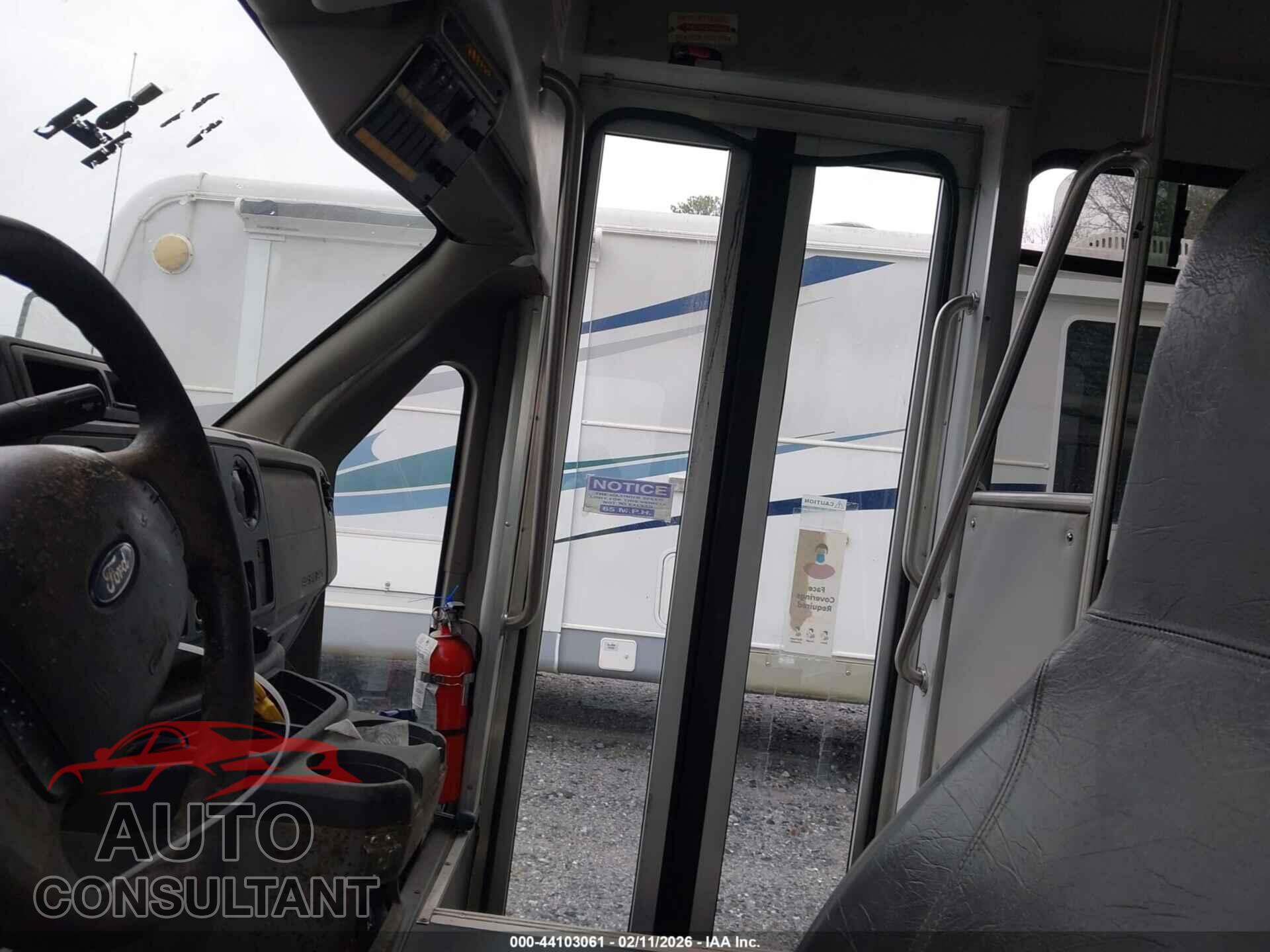 FORD E-350 CUTAWAY 2017 - 1FDEE3FSXHDC25026