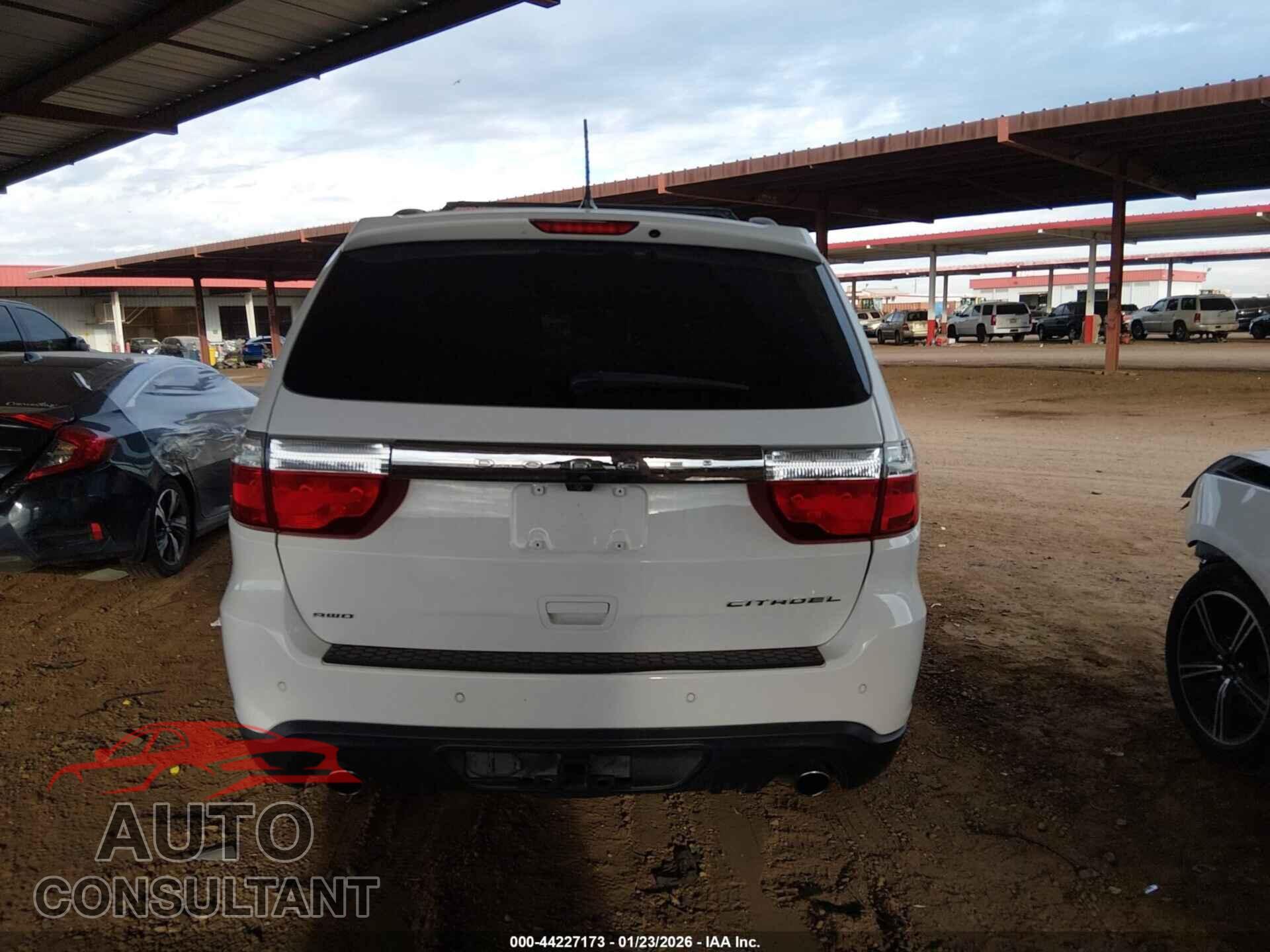 DODGE DURANGO 2013 - 1C4SDJET2DC512532