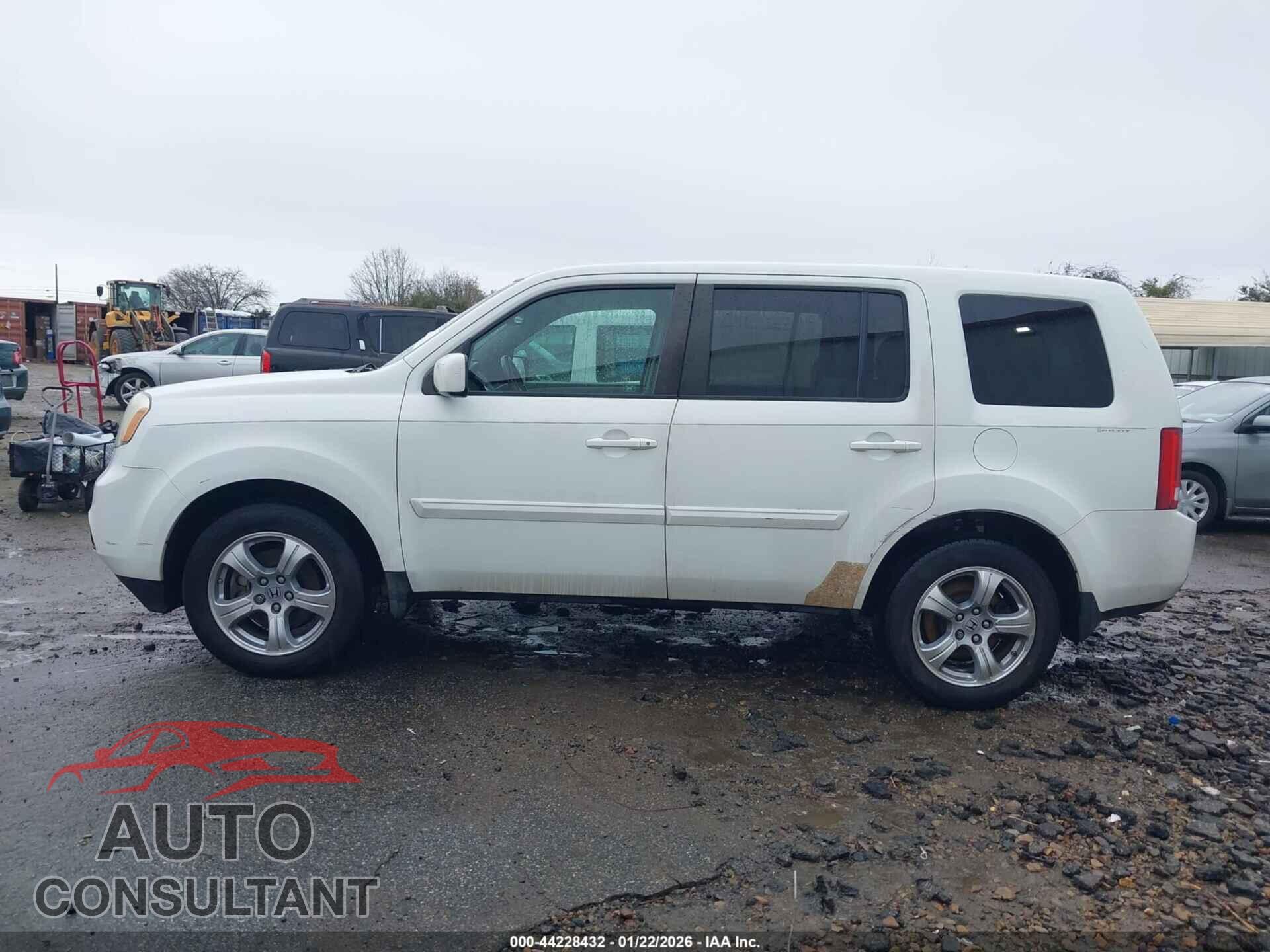 HONDA PILOT 2012 - 5FNYF3H50CB012075
