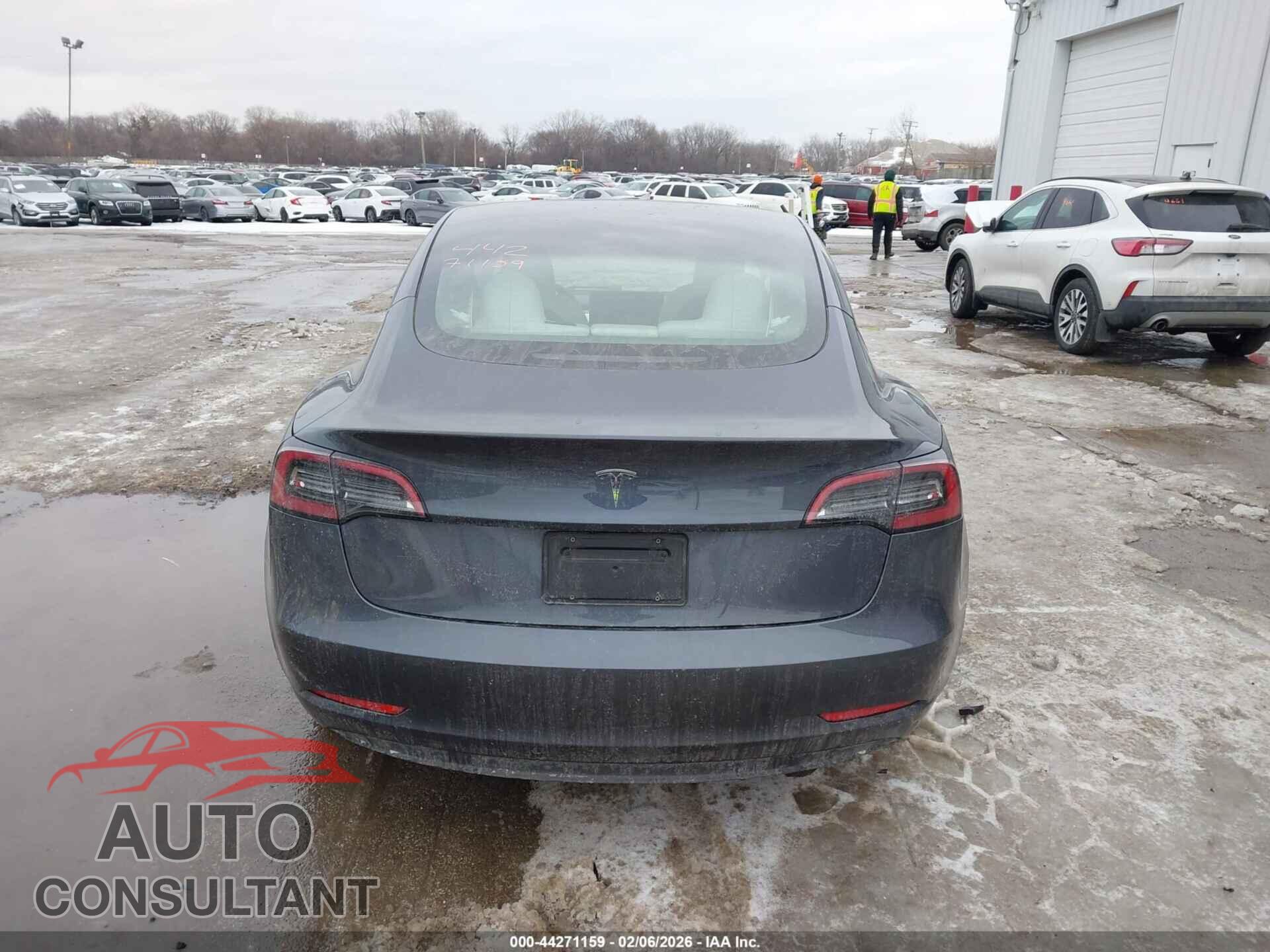 TESLA MODEL 3 2023 - 5YJ3E1EA3PF652807