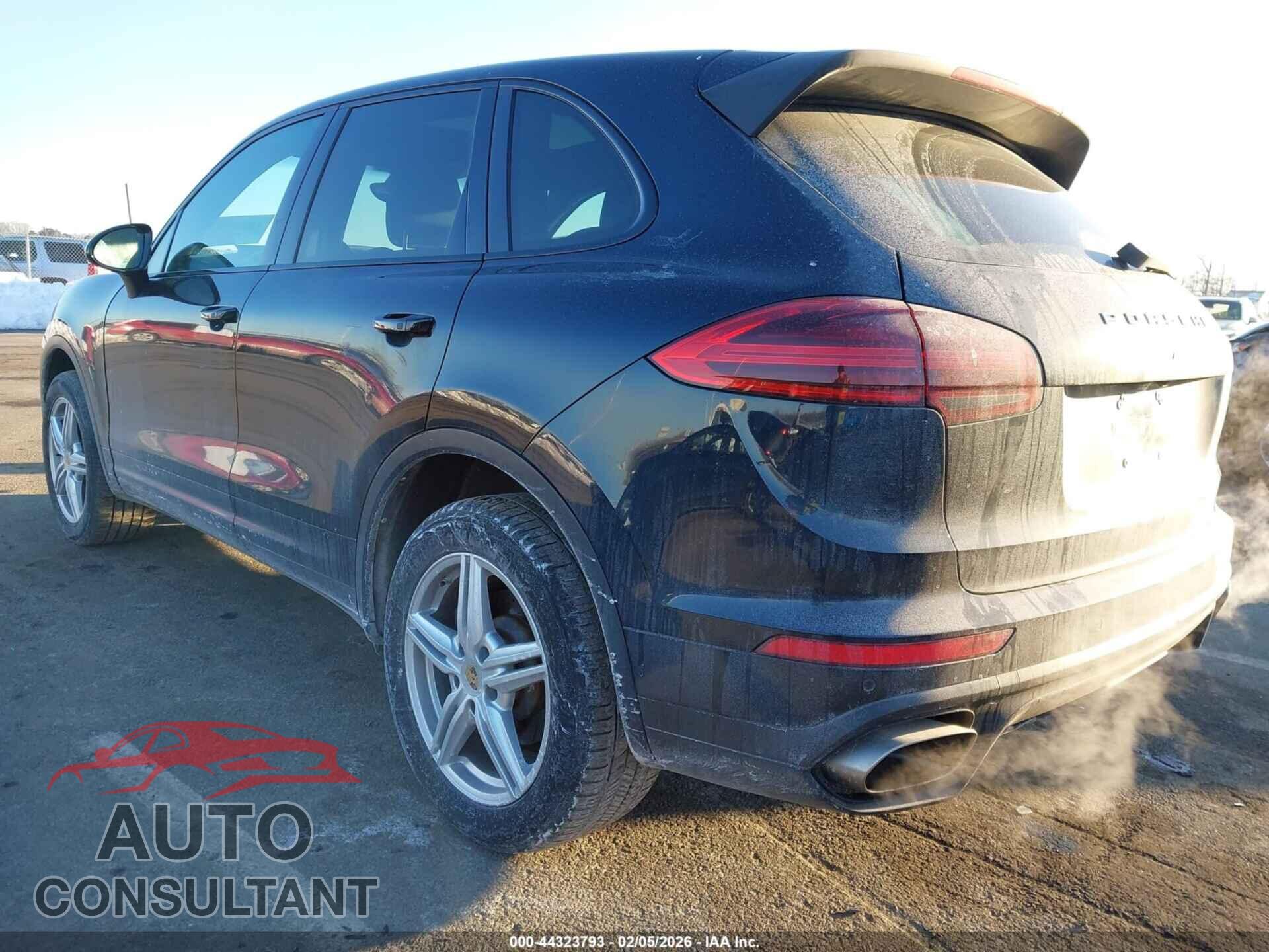 PORSCHE CAYENNE 2018 - WP1AA2A23JKA03752