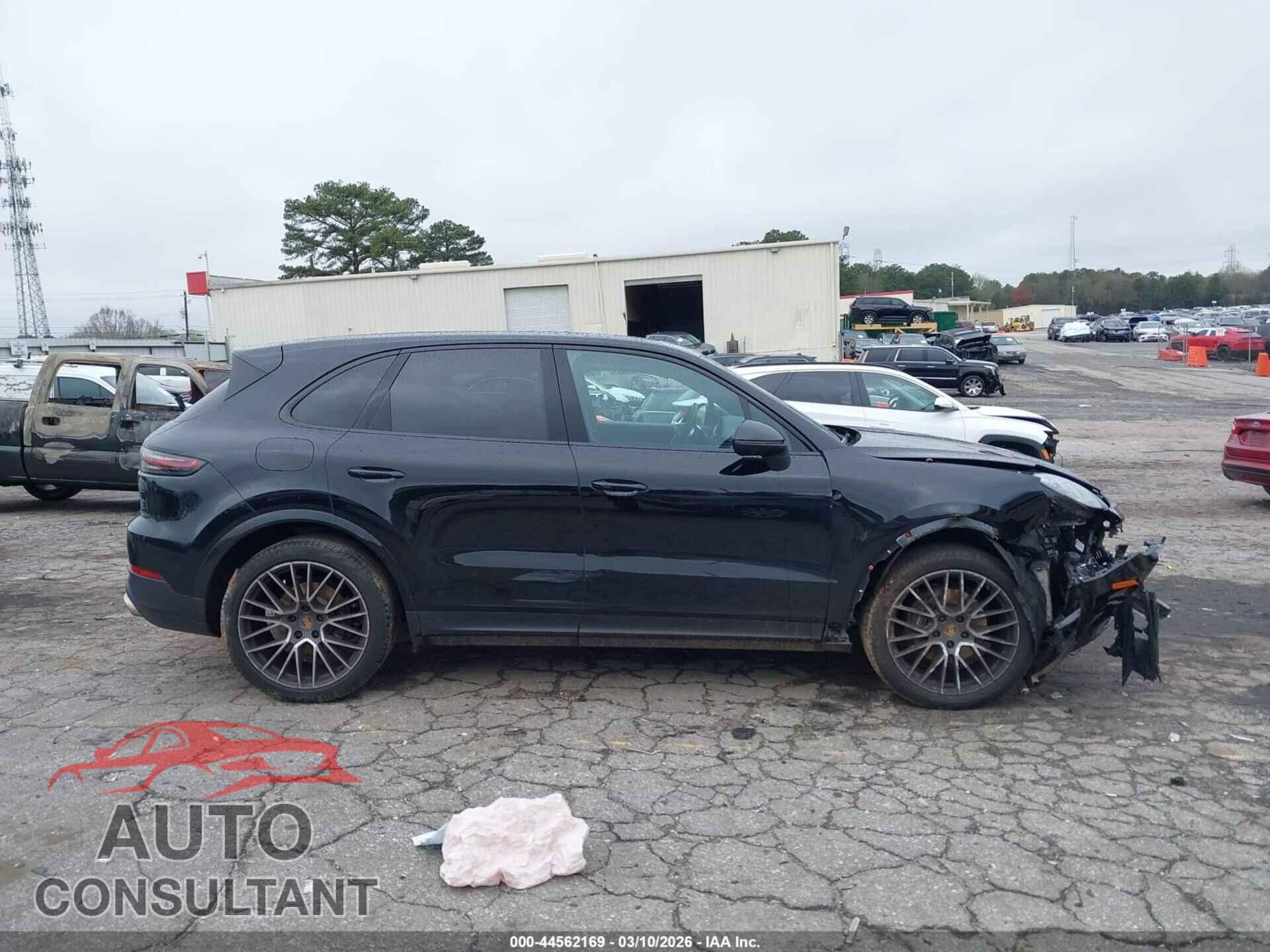 PORSCHE CAYENNE 2019 - WP1AA2AY9KDA12529