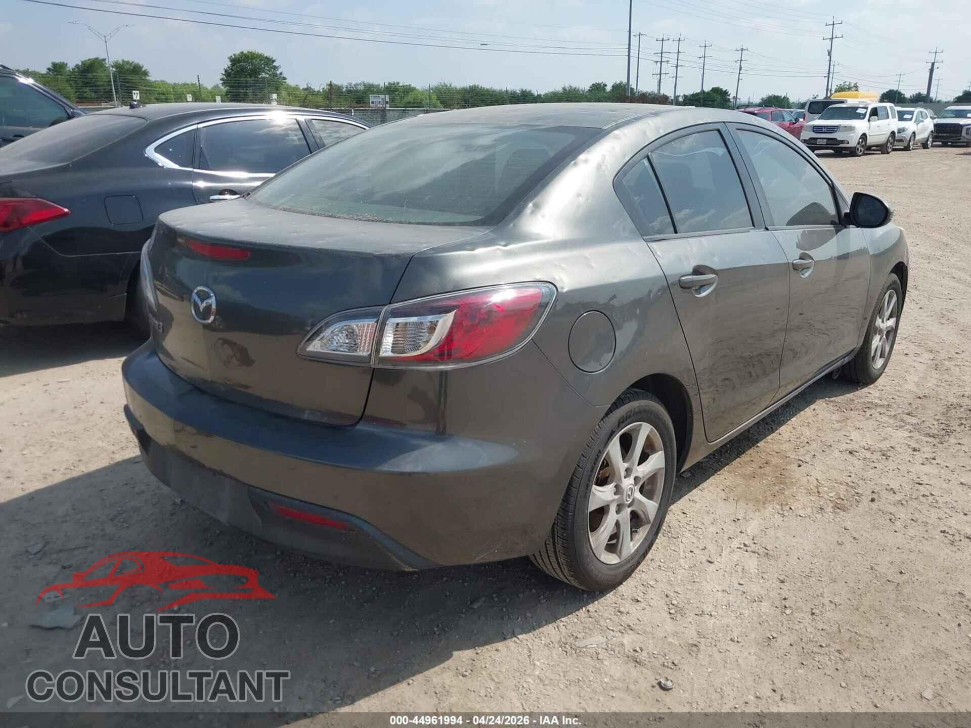 MAZDA MAZDA3 2011 - JM1BL1VF8B1470728