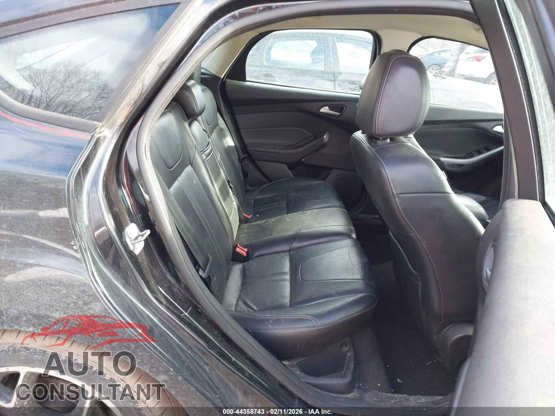 FORD FOCUS 2013 - 1FADP3K2XDL255178