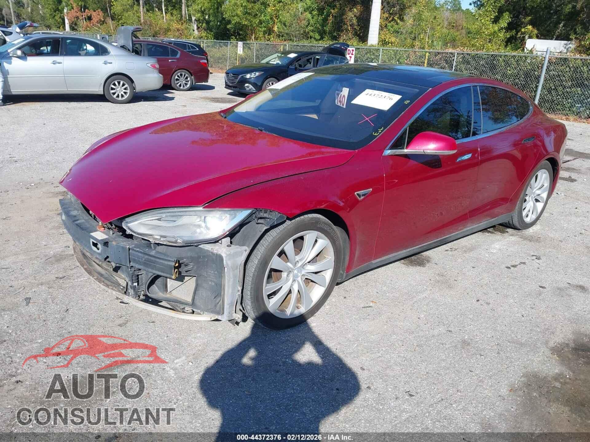 TESLA MODEL S 2012 - 5YJSA1DN4CFP01583