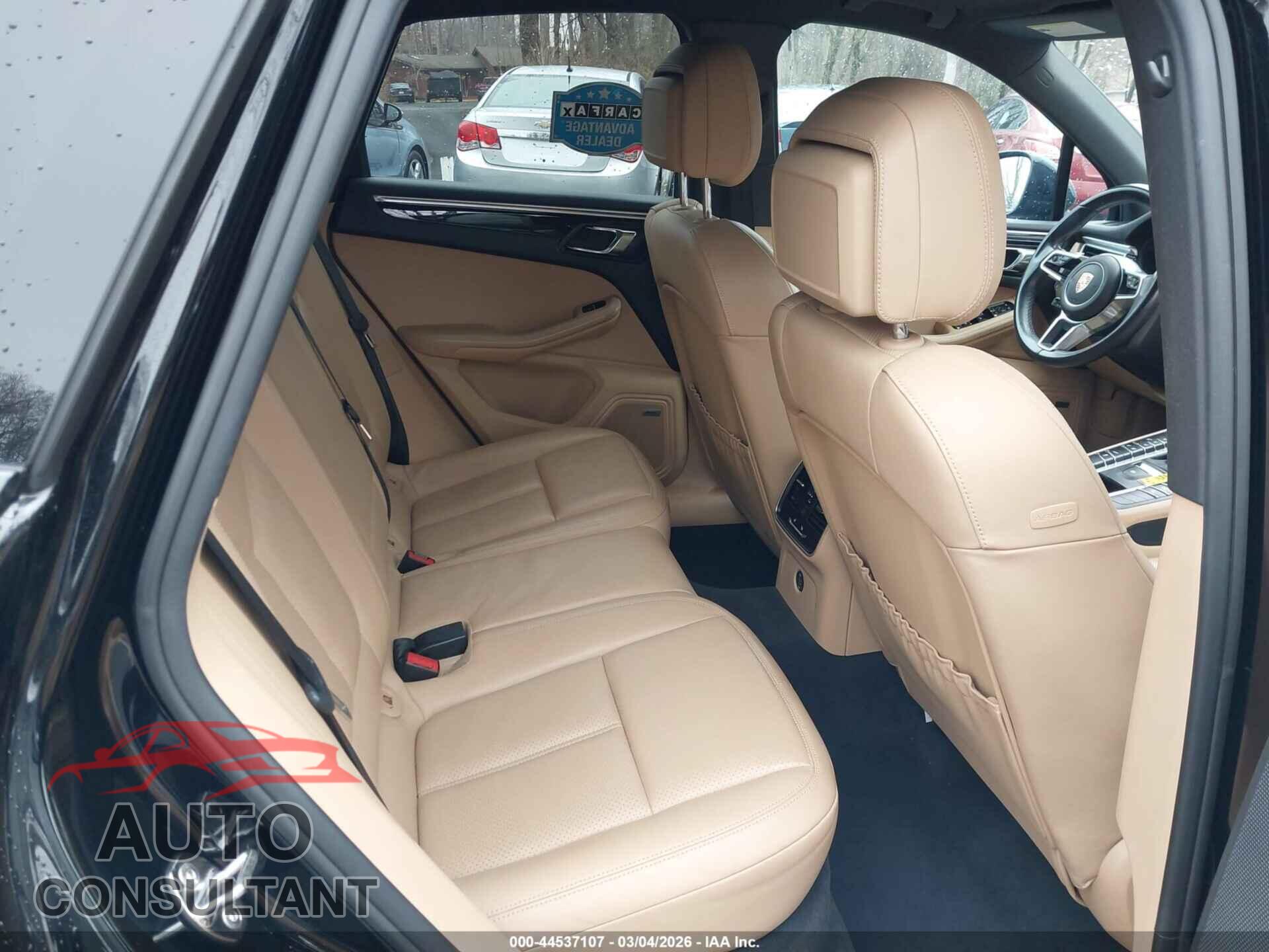 PORSCHE MACAN 2017 - WP1AA2A58HLB07006