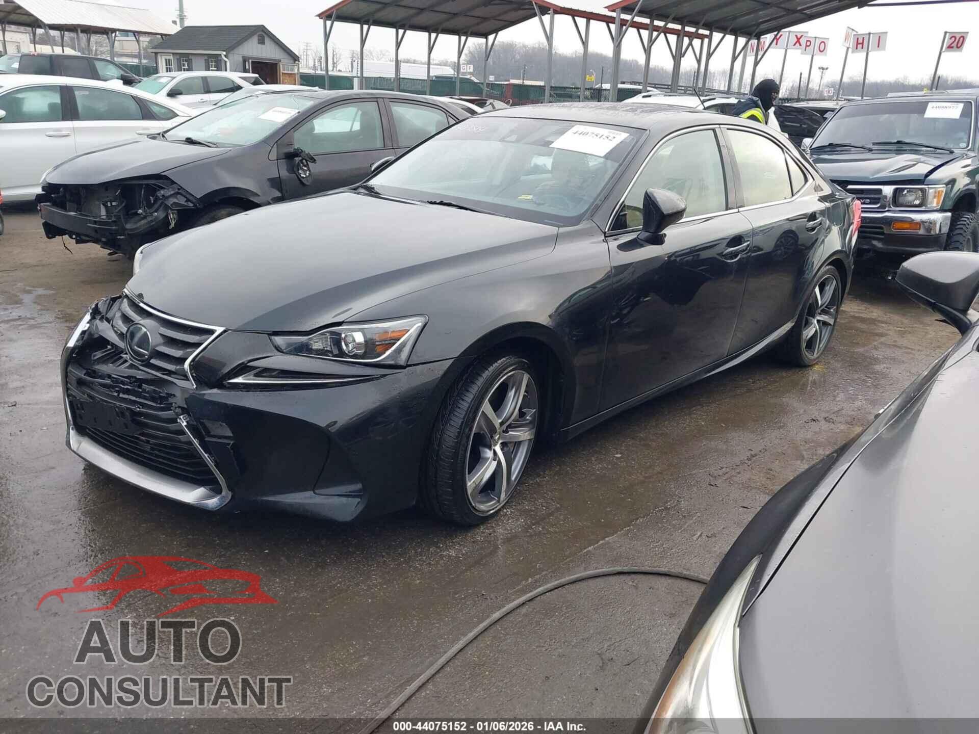 LEXUS IS 300 2017 - JTHCM1D24H5017514