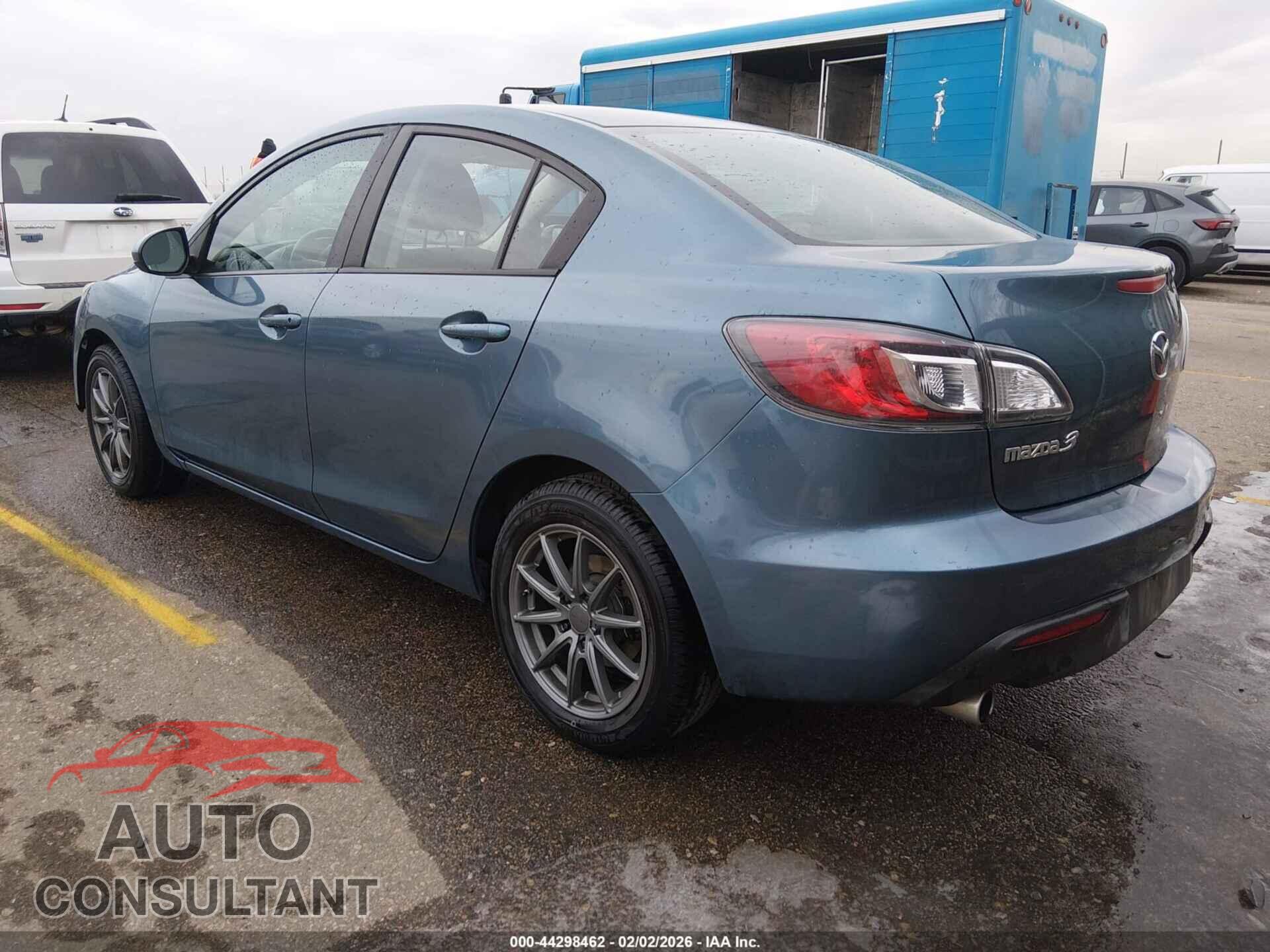 MAZDA MAZDA3 2011 - JM1BL1VF8B1402445