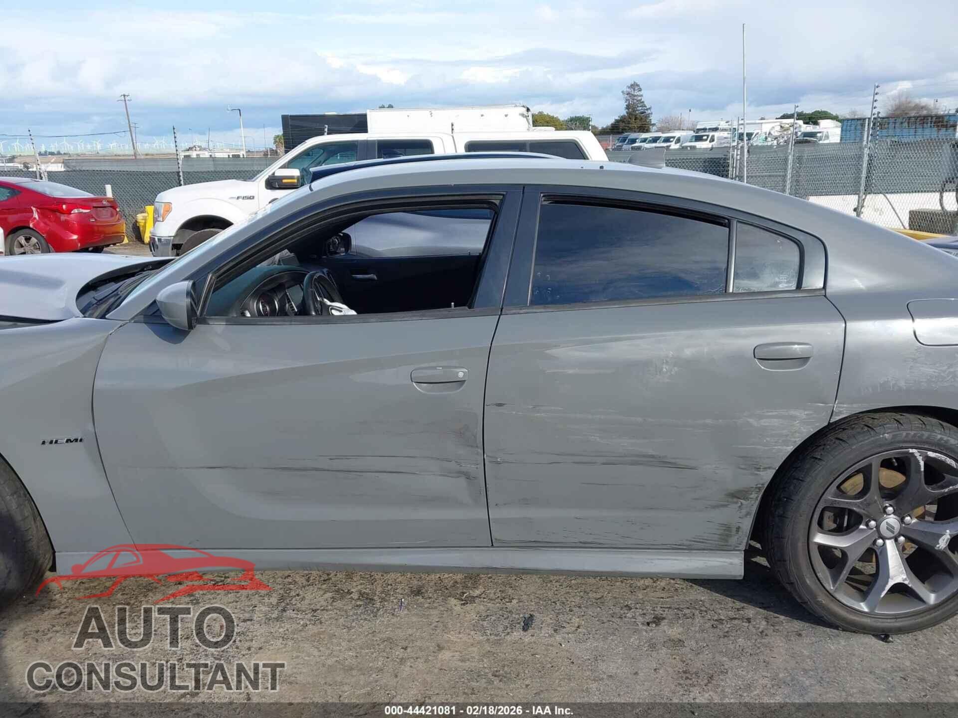 DODGE CHARGER 2019 - 2C3CDXCT5KH585130