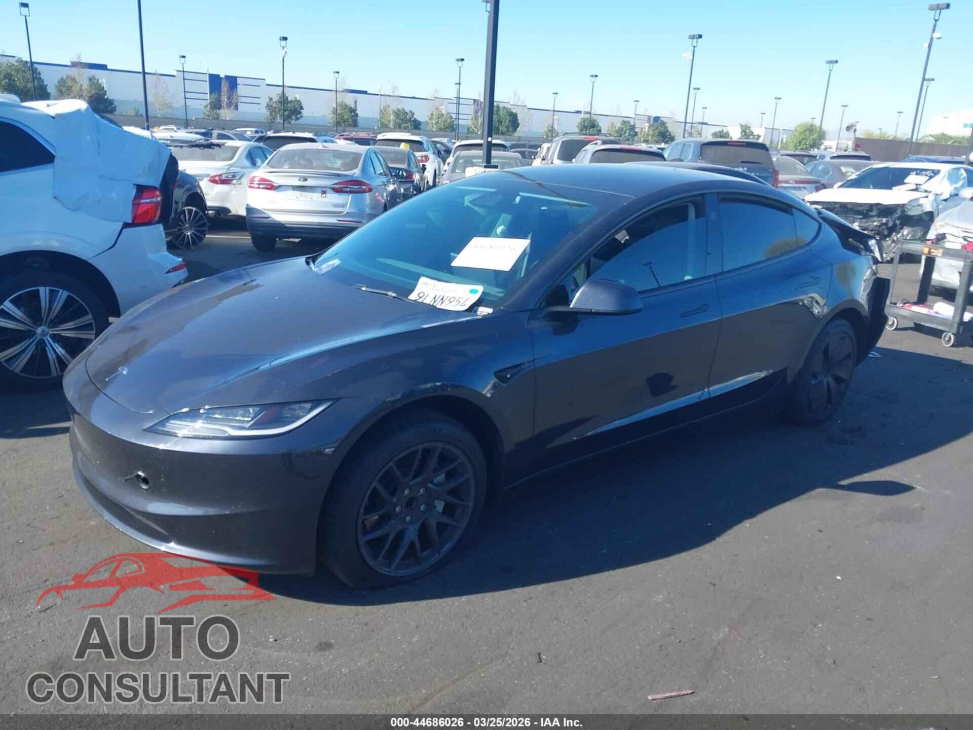 TESLA MODEL 3 2024 - 5YJ3E1EAXRF730311