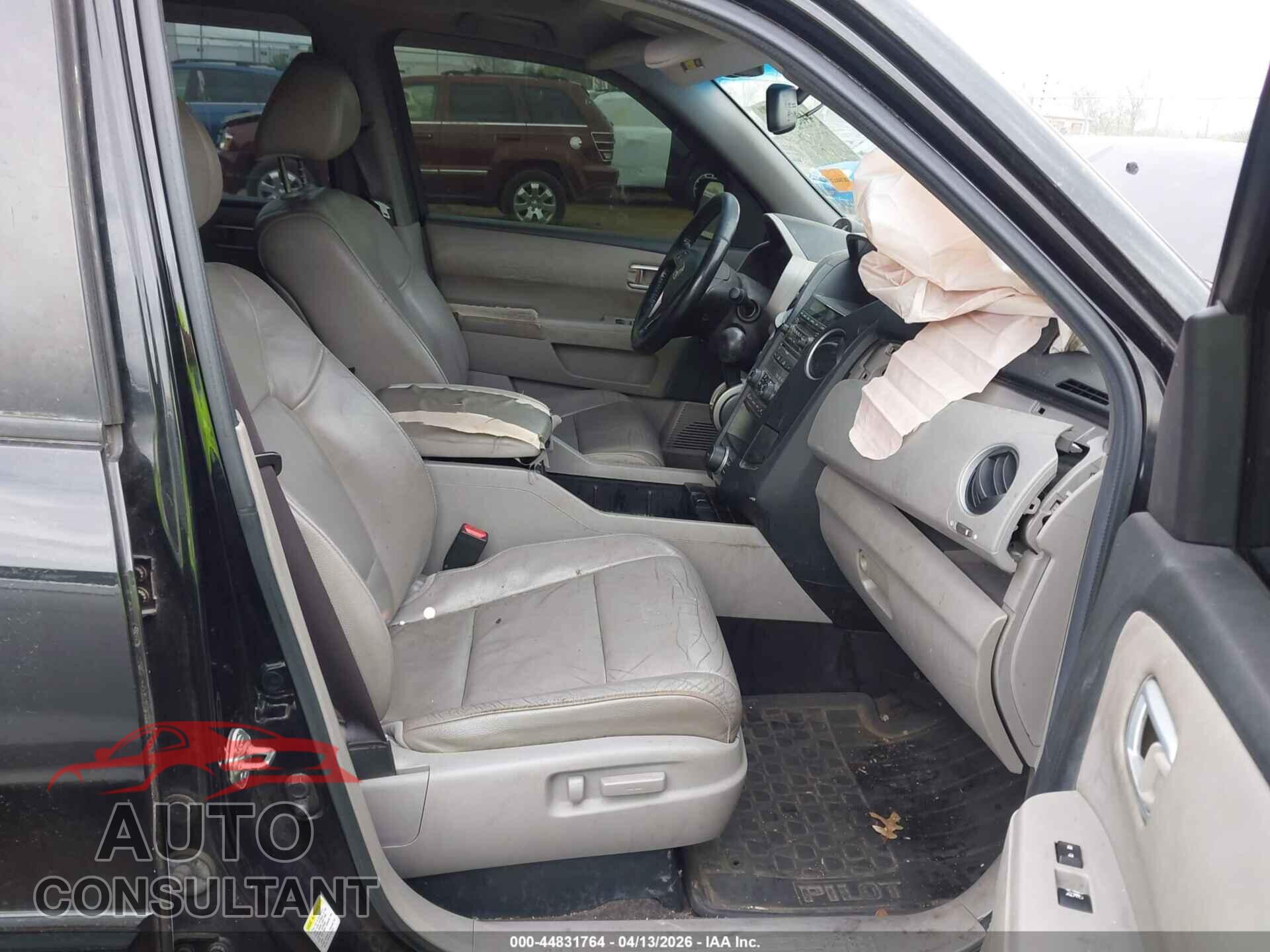 HONDA PILOT 2012 - 5FNYF4H68CB083281