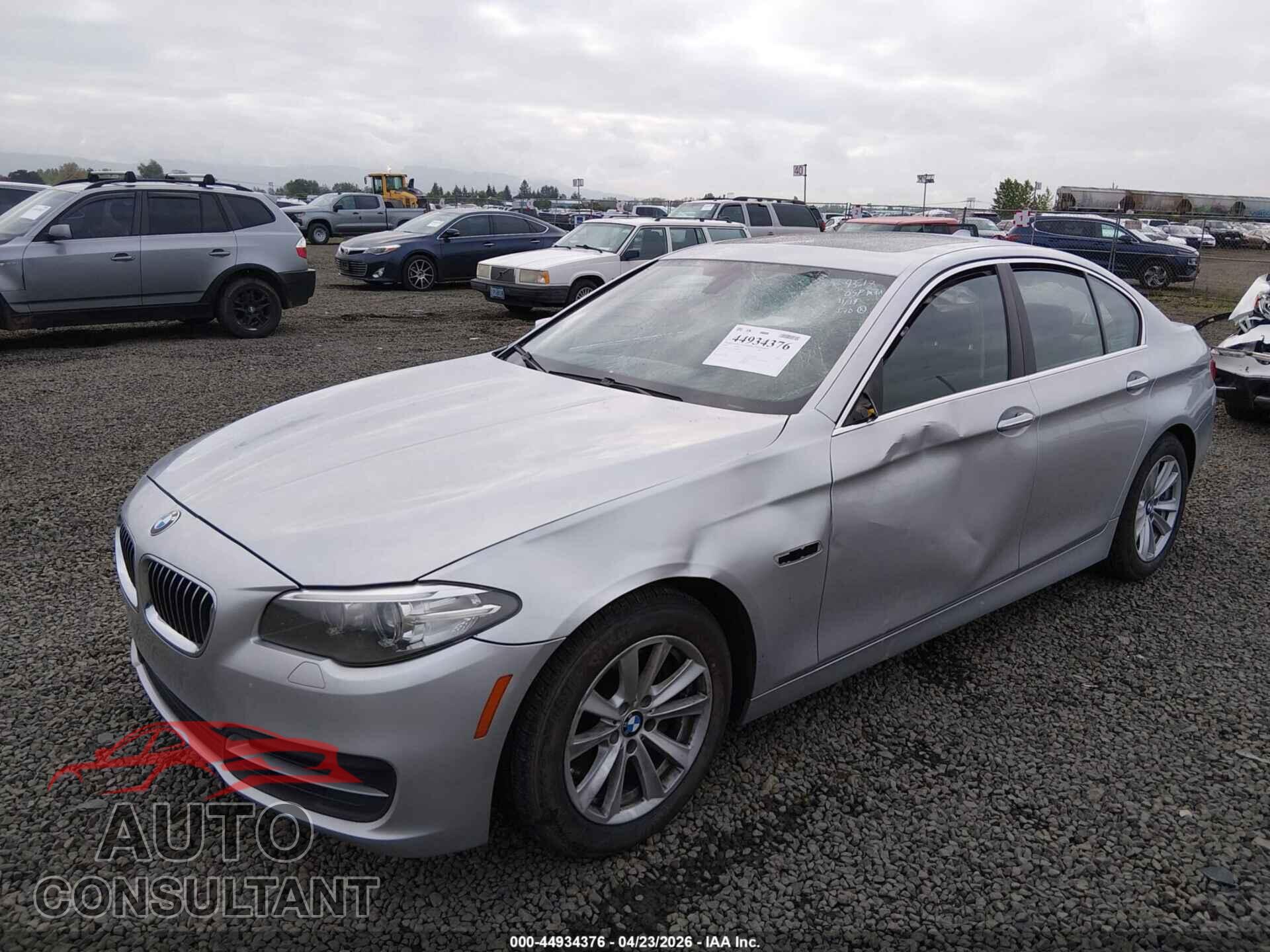 BMW 528I 2014 - WBA5A5C57ED505103