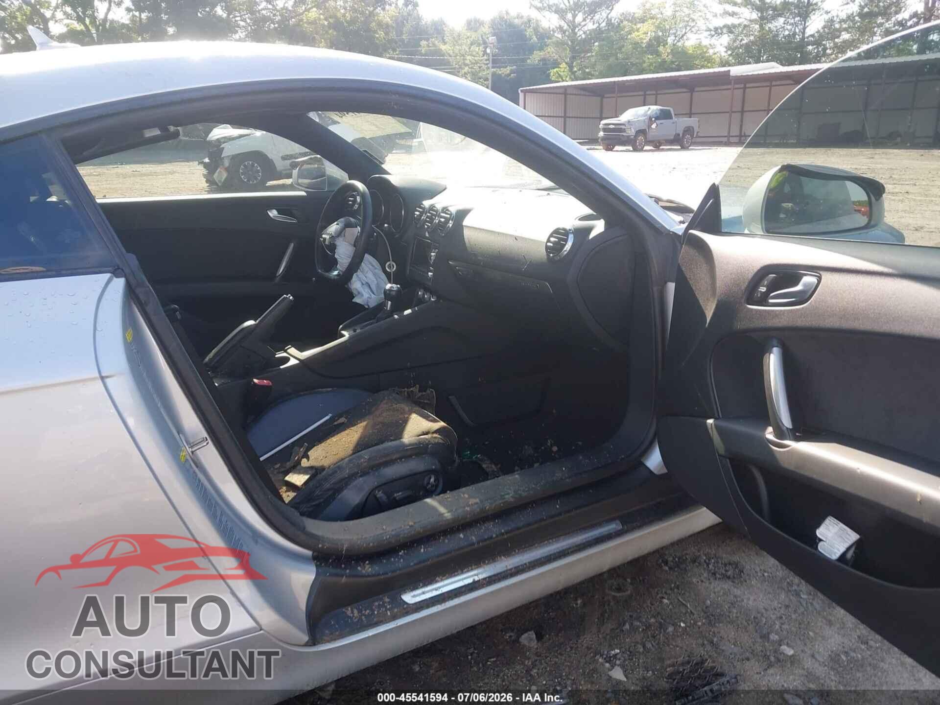 AUDI TT 2012 - TRUBFAFK5C1021663
